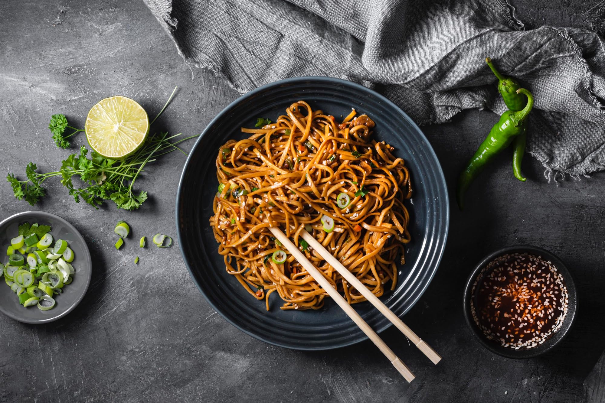 White Piegon Special Aya Hikari Udon Noodle, 8.82 oz ℮ 250 g 2