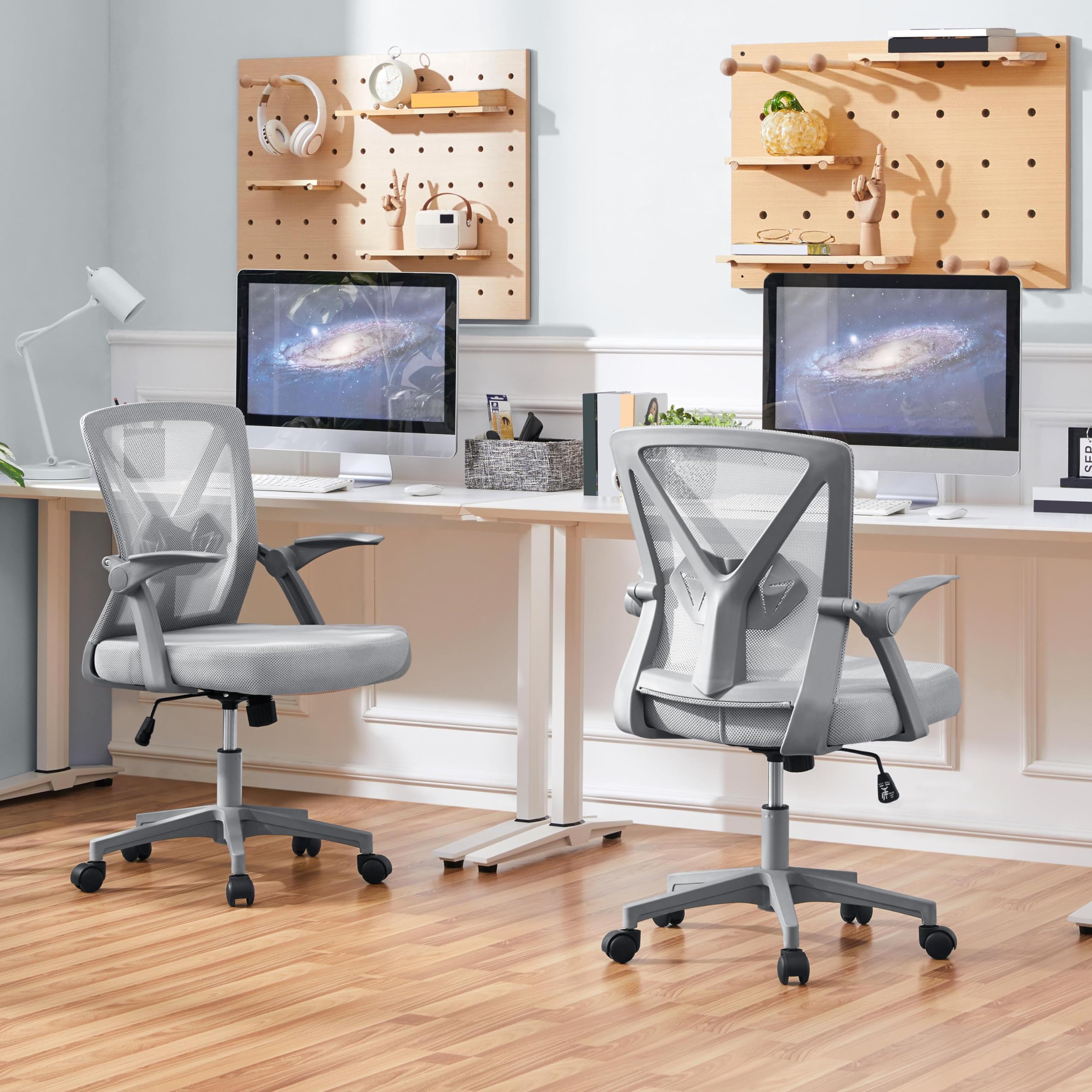 Yaheetech Bürostuhl Schreibtischstuhl mit hochklappbare Armlehnen, Drehstuhl aus Mesh, Office Chair Ergonomic, erstellbaren Lendenwirbelstütze, Wippfunktion, höhenverstellbar Grau