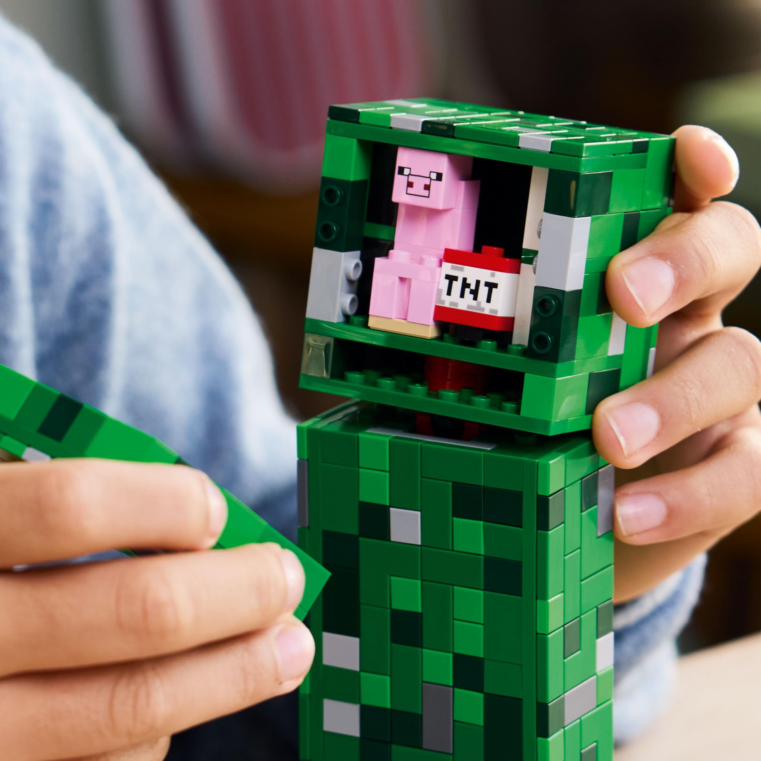 LEGO Minecraft O Creeper™ 21276 | Amazon.com.br