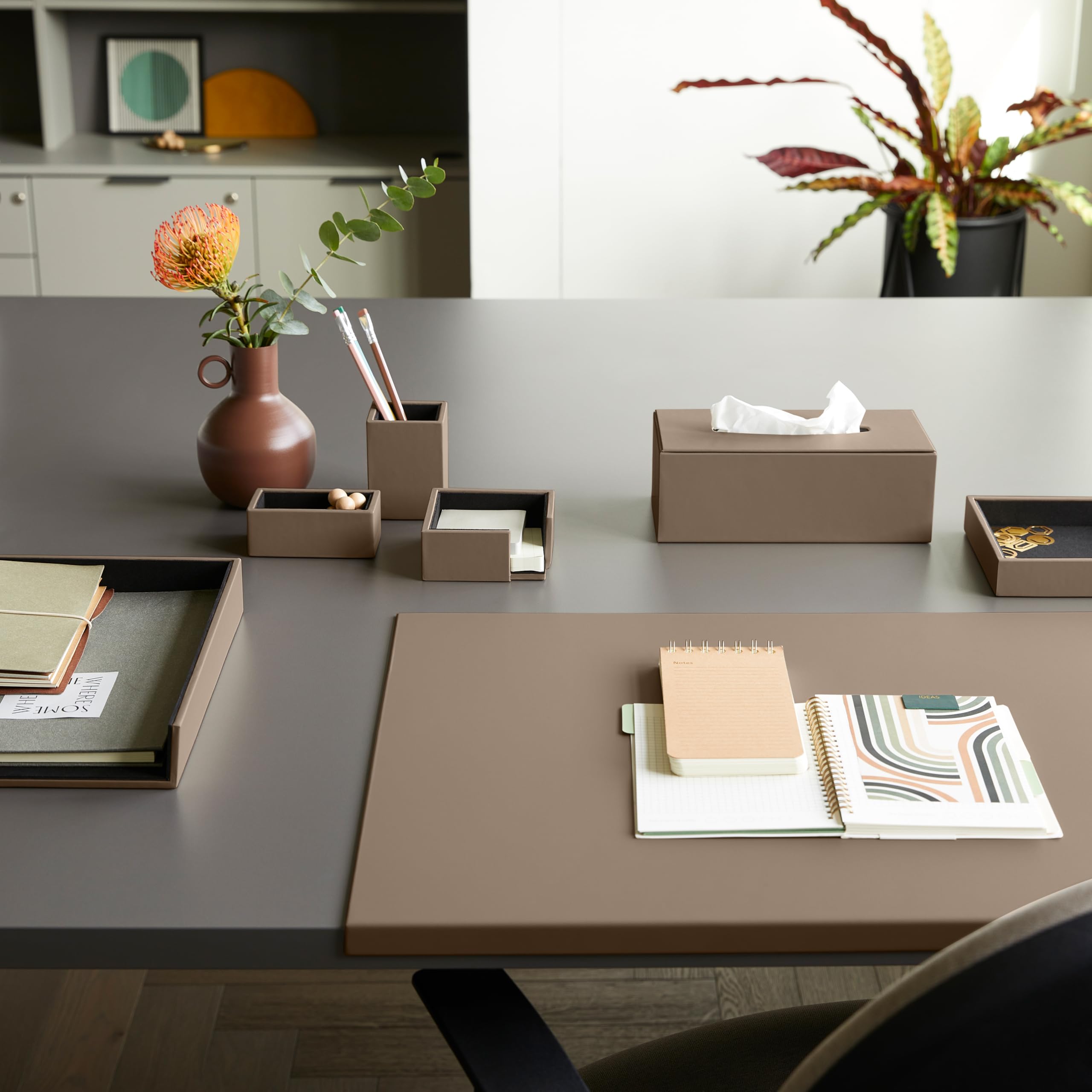 Eglooh - Minerva - Portamemo Quadrato in Cuoio Grigio Tortora - Porta Foglietti da Scrivania, Blocchi Note, Appunti - cm 11,2 x 11,2 x H.4,5 - Interamente Made in Italy