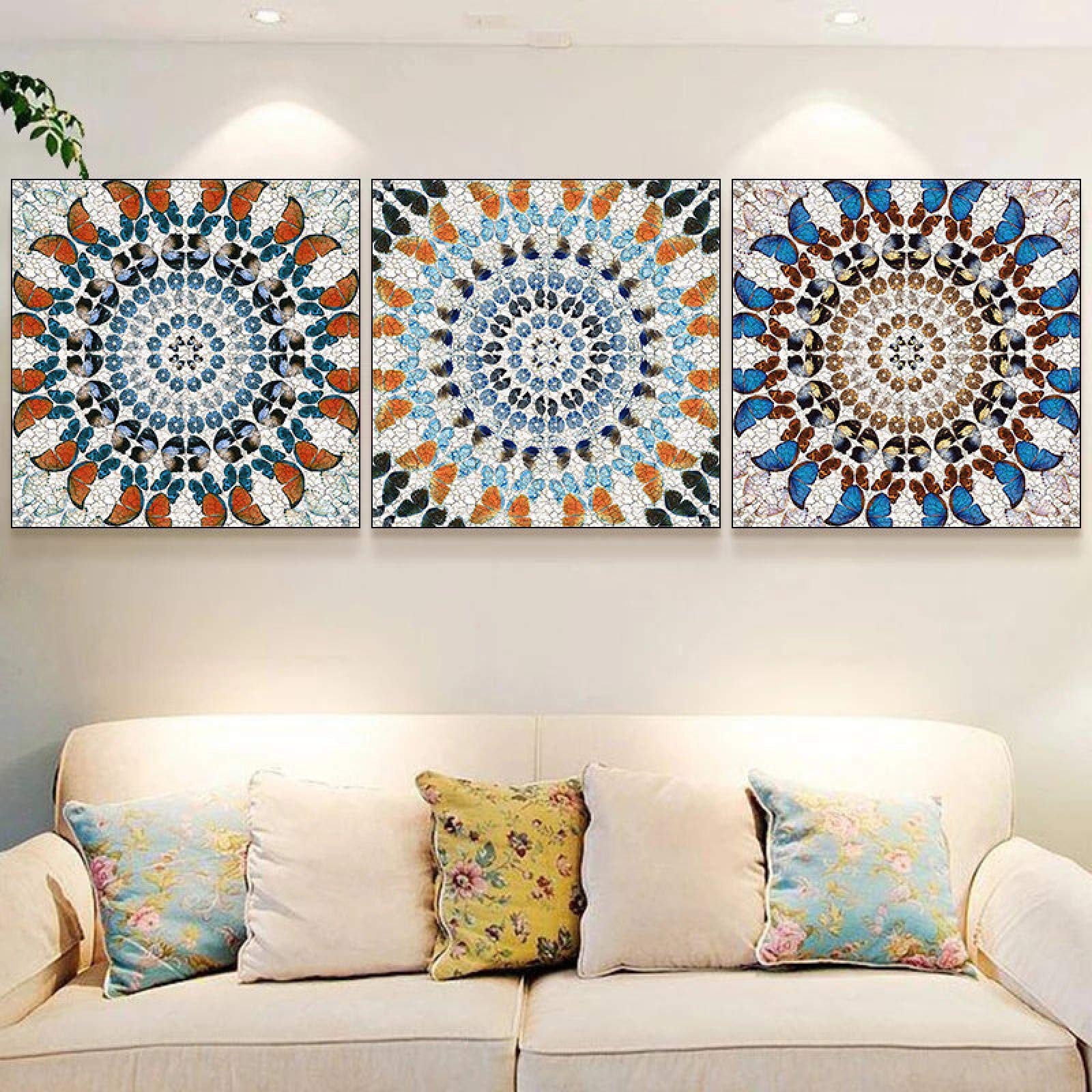 Lienzos decorativos de mariposas que transforman tus paredes con color y estilo nórdico 8