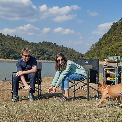 Miniatura 2 de TIMBER RIDGE Silla de campamento de aluminio de gran tamaño, silla de directores portátil ligera con mesa auxiliar, bolsillo lateral desmontable