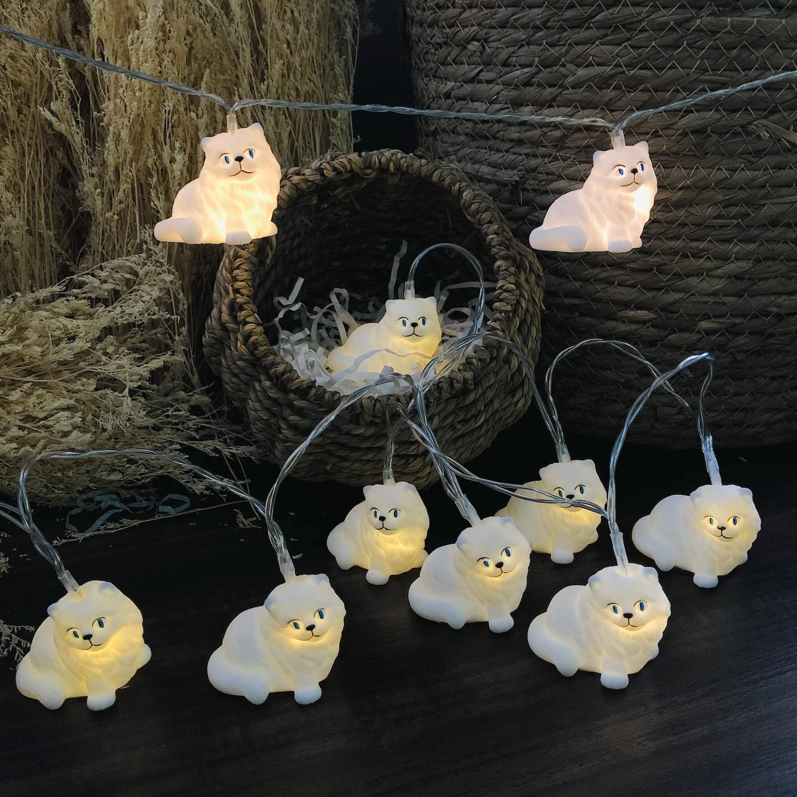 Riaxuebiy White Cat 1.65M 10 Led Cute Animal String Lights Battery Operated Decorative Festival Fairy Lights Warm White Animal Ornament Children's Bedroom Night Light (White Cat)