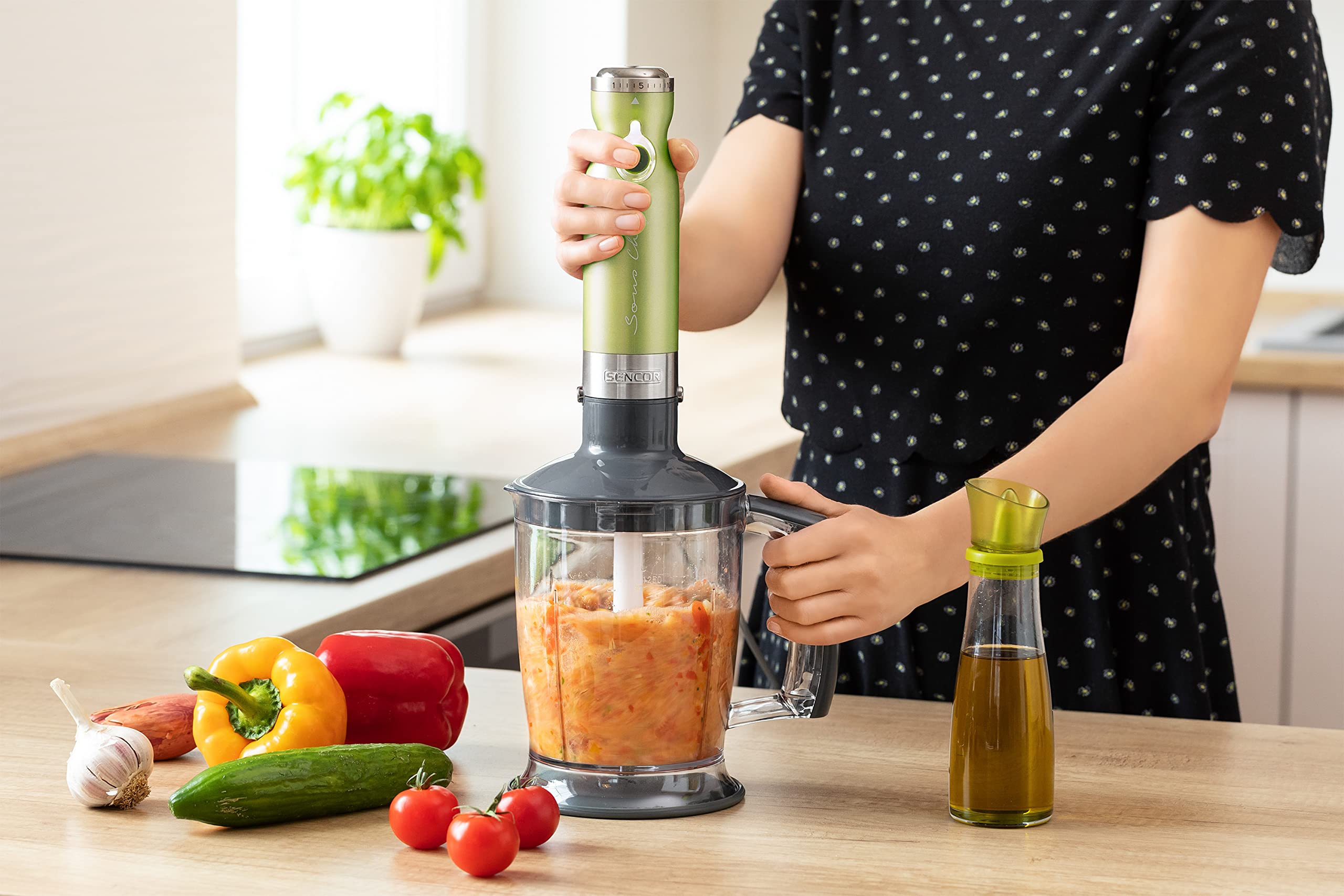 Sencor minipimer immersione SHB 560, frullatore a immersione 4 in 1, frullatore elettrico con bicchiere da 800ml, tritatutto elettrico, fruste elettriche, potenza da 1200w, 20 velocità