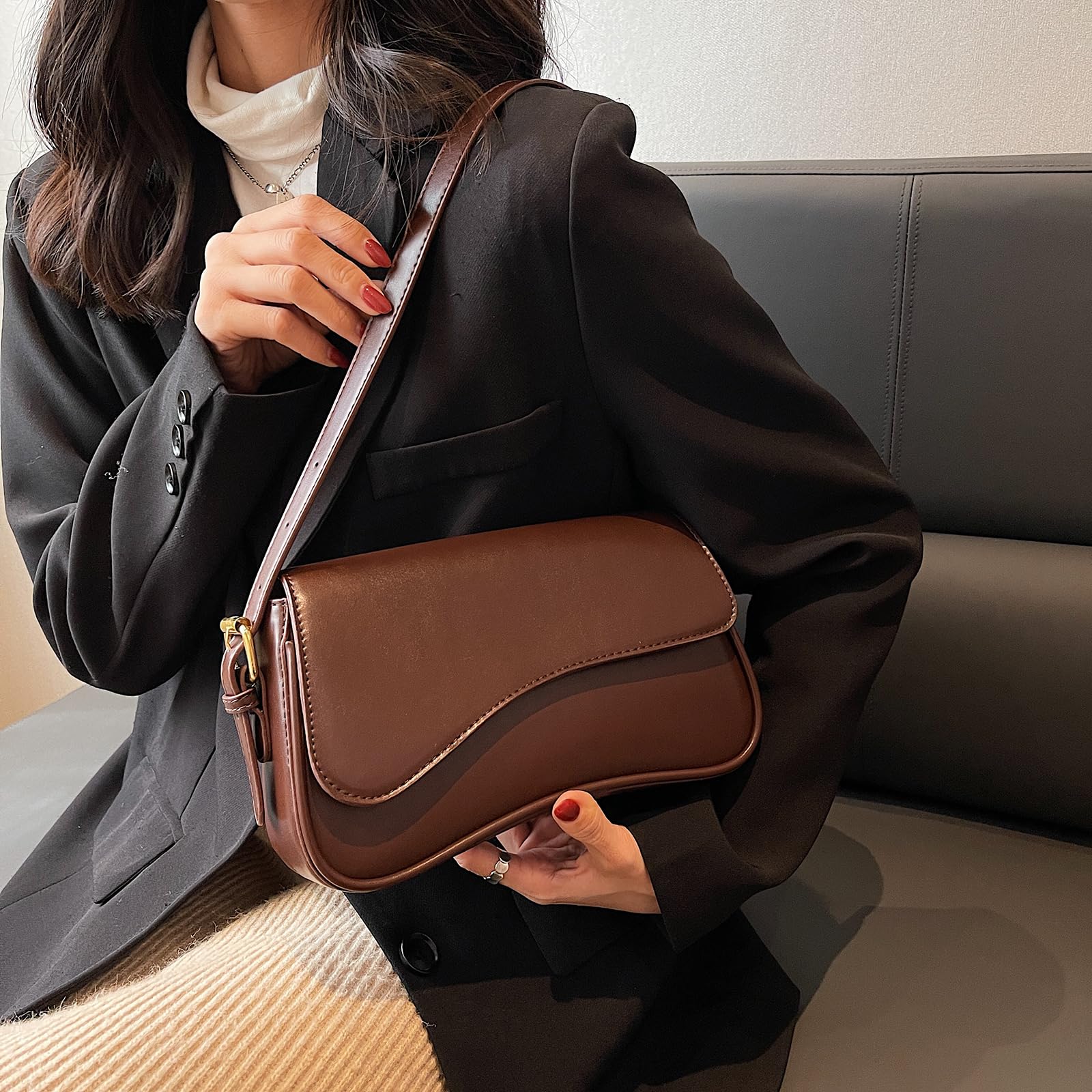 Bolsa de piel sintética para mujer con 2 correas extraíbles y cierre de cremallera