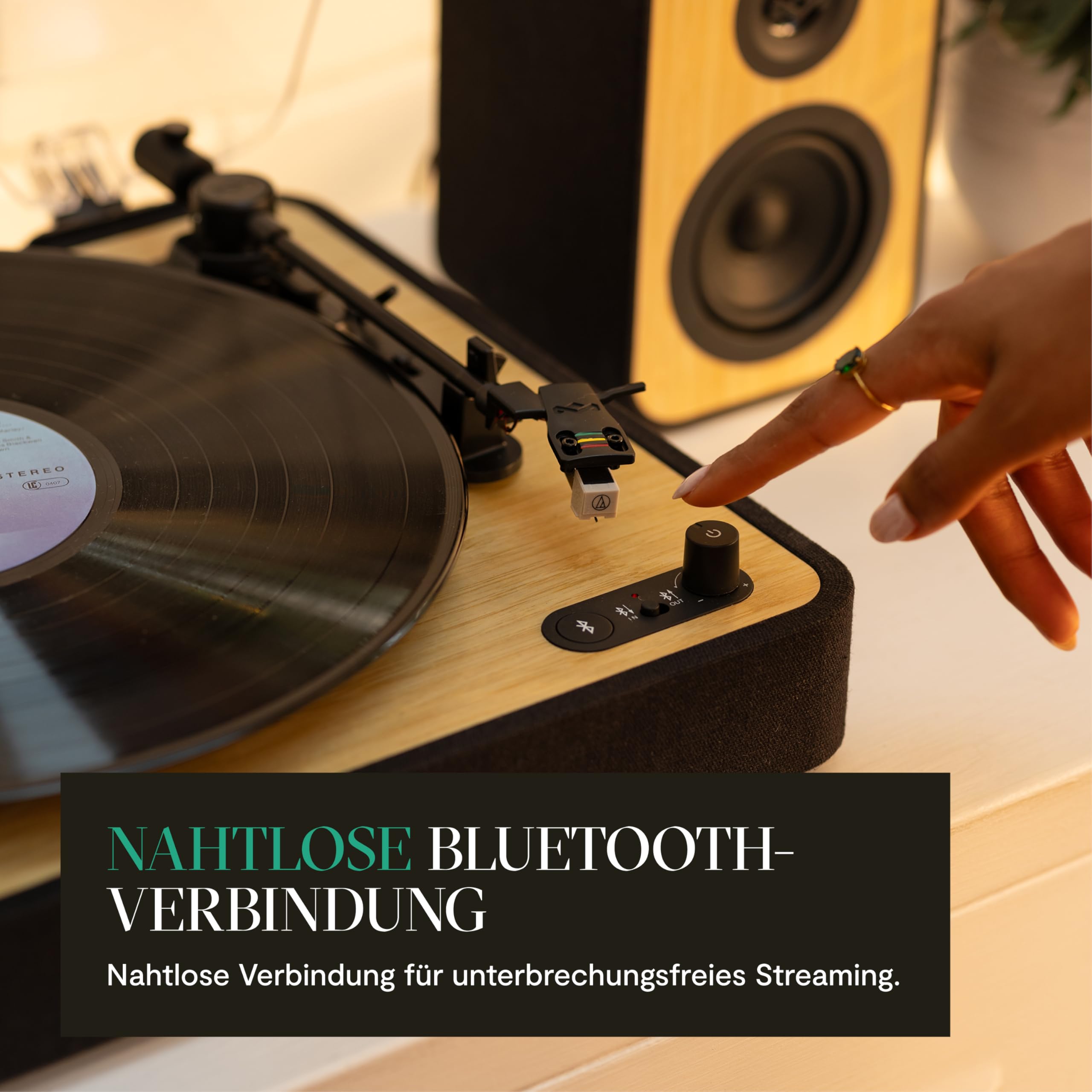 House of Marley Revolution Plattenspieler Bluetooth mit Lautsprechern | Nachhaltig gefertigter Schallplattenspieler mit kabelgebundenen Boxen, Vinyl Player mit Regallautsprechern