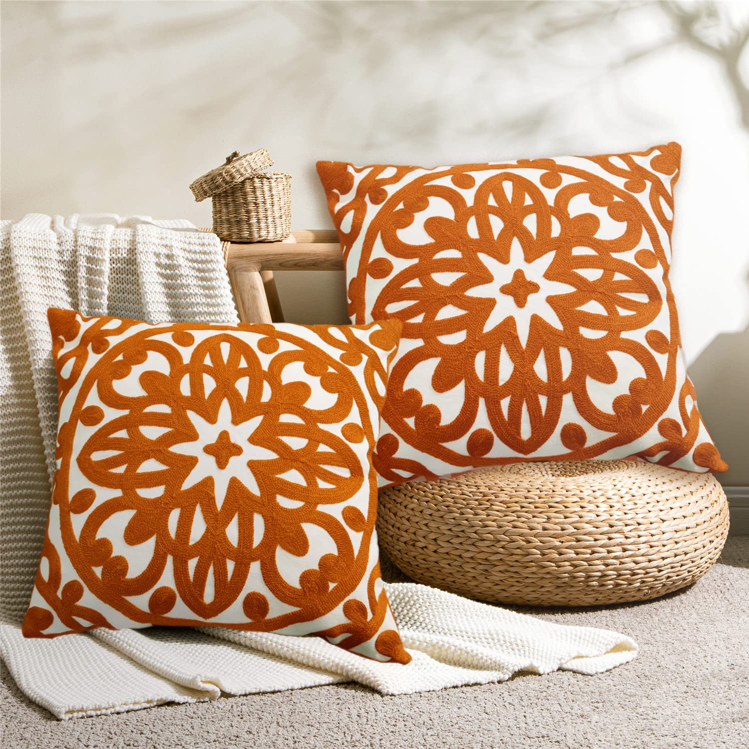 Alysheer Juego de 2 Fundas de Almohada Decorativas, 45 x 45 cm, Juego de 2 Piezas, Funda de algodón con Estampado clásico de Mandala, para sofá, Cama, Sala de Estar (Naranja Quemado)