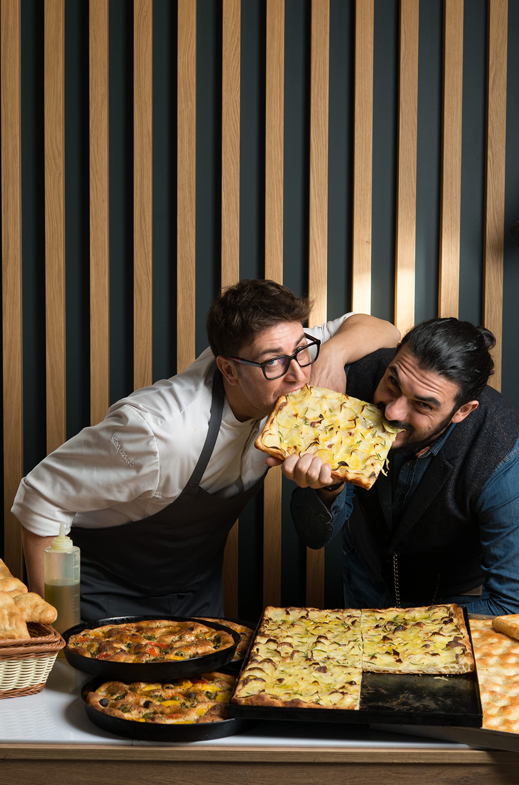 Focacce. Dall'Italia, dal mondo, low carb e dolci. Ediz. illustrata