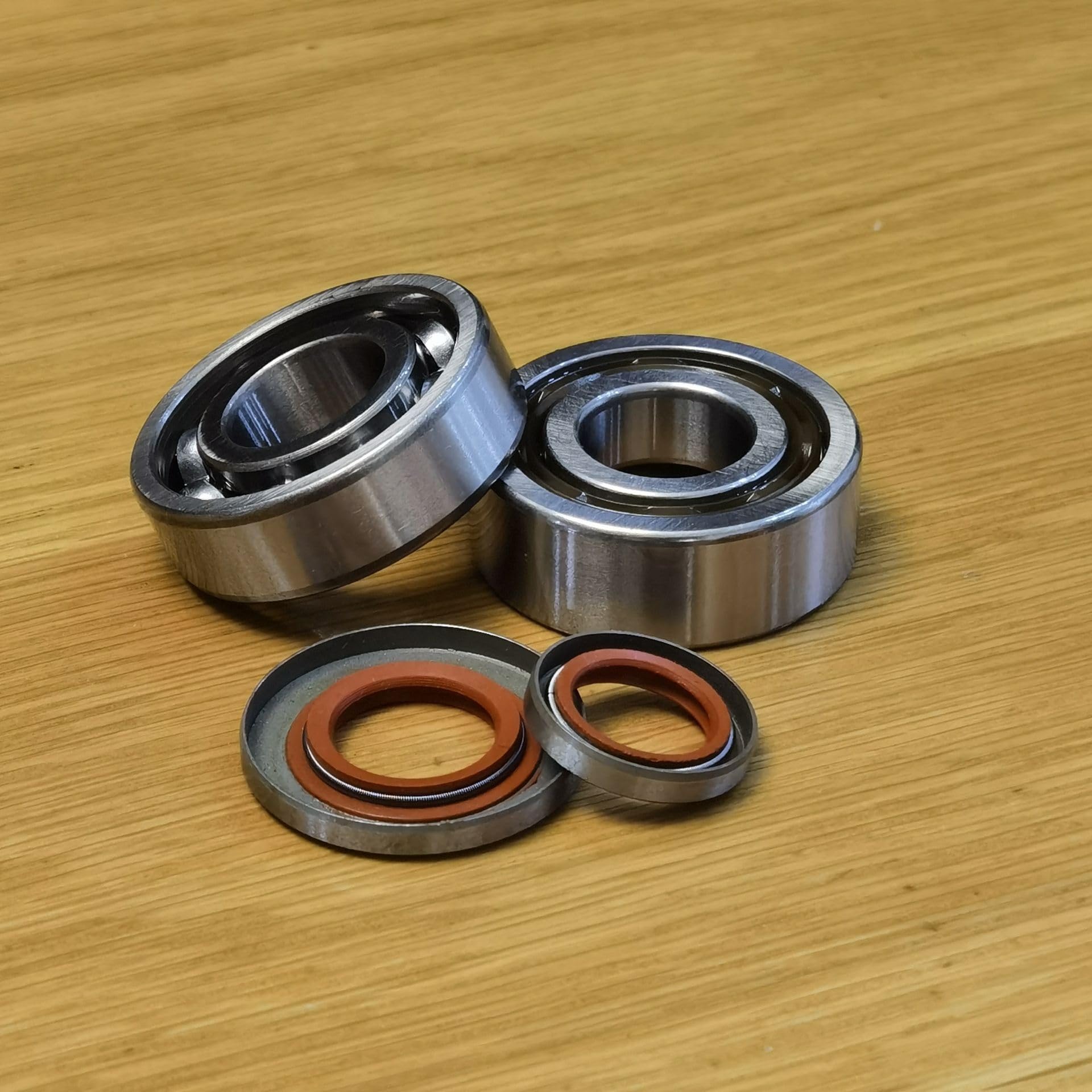 Repuestos MS660 nuevos rodamientos de cigüeñal y Sello Aceite for repuestos motosierras Stihl 066(2 Bearing 2 Seals)