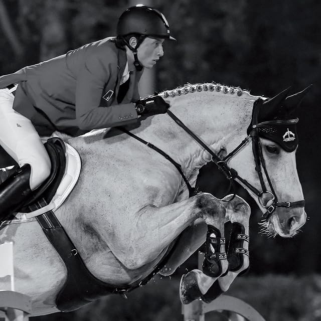 Foto 4 de 5 de Veredus - Carbon Gel Vento Tendon Boot Front