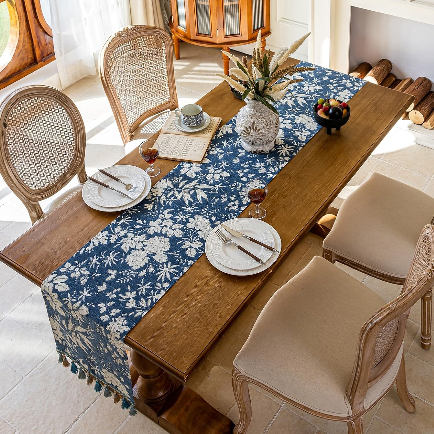 Floral Jacquard Dining Table Runner with Fringe Elegant Natural End Table Runner for Graden Kitchen Farmhouse Table Runners Long Decorative 13 x 106 Inch Blue