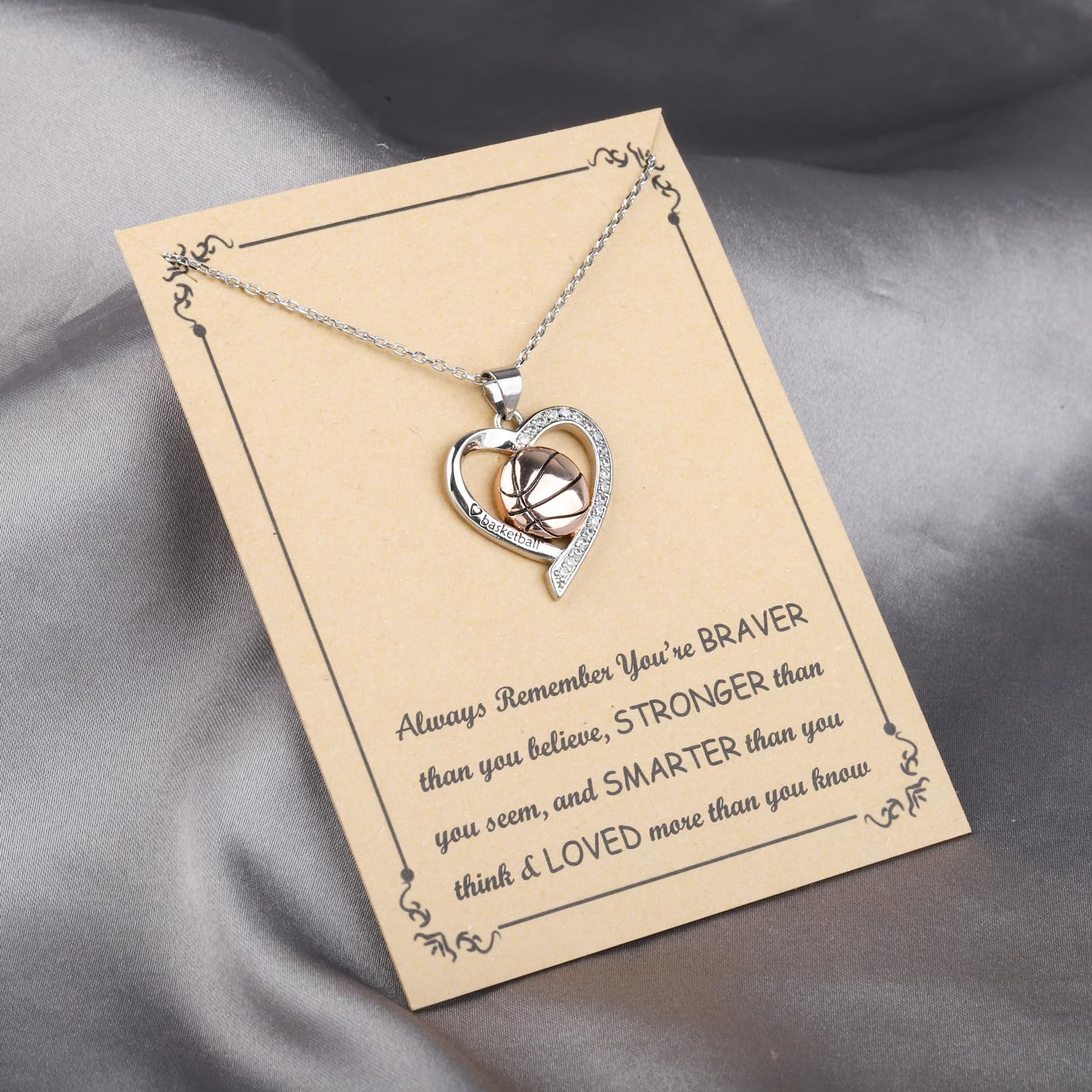 BNQL Collier de basket-ball pour femme, cadeau pour les amateurs de basket-ball, les joueurs, les entraîneurs d'équipe, bijoux de basket-ball pour filles