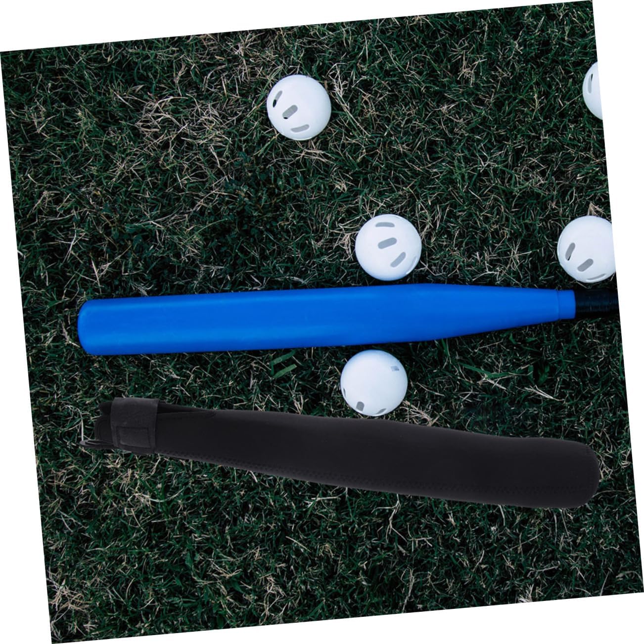 Toddmomy 2pcs Baseball Bat Sleeve Warmer Protector for Baseball Softball Golf Bat Cover Non-Slip Design for Enhanced Performance