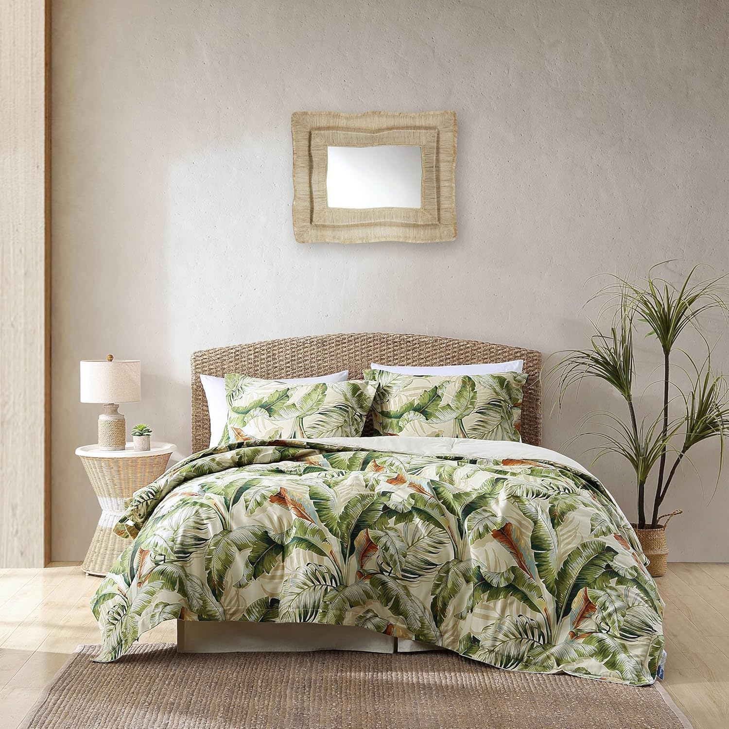 Tommy Bahama - Queen Comforter Set, Cotton Sateen Bedding with Matching Shams & Bedskirt, Home Decor for All Seasons (Palmiers Green, Queen)