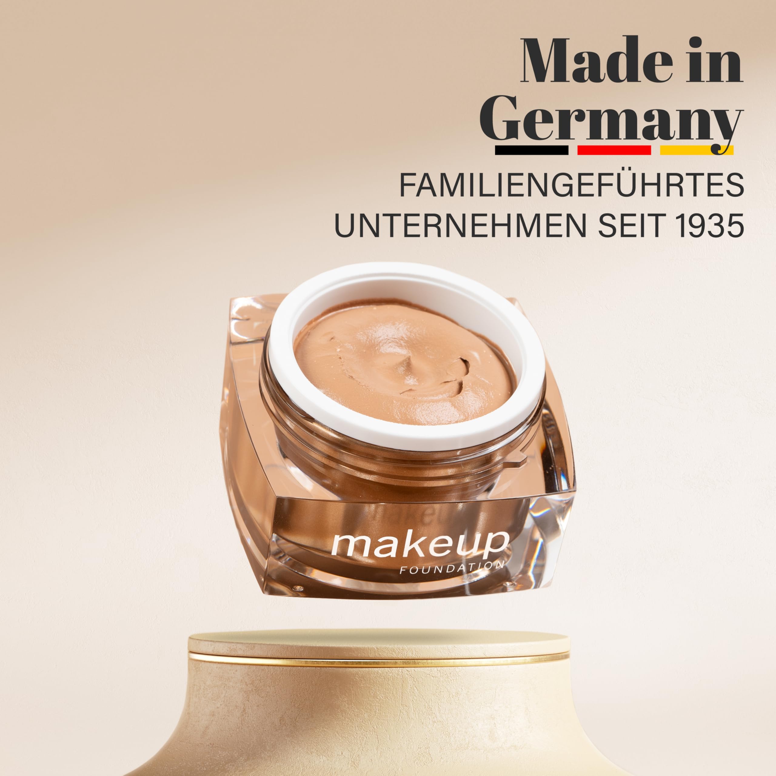 EGYPT-WONDER Makeup Mousse – 4 in 1 Make-Up, Foundation, Primer, Concealer – Luftige Textur – Natürlich mattes Finish – angenehmes Tragegefühl – Für alle Hauttypen – 30ml