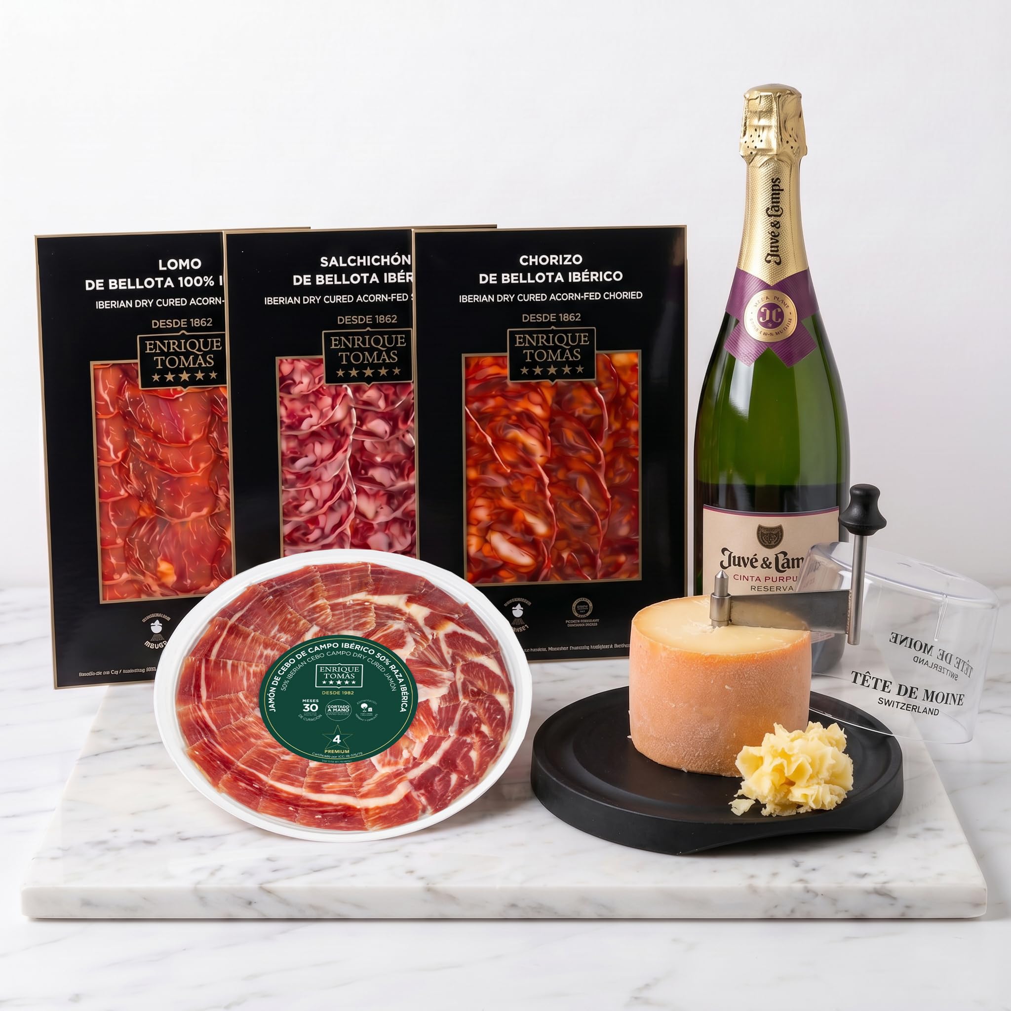 ENRIQUE TOMÁS - Pack Disfrutar Selección: 1 plato de Jamón de Cebo de Campo 50% raza ibérica + Lomo + Salchichón + Chorizo de Bellota + Queso Tête de Moine y Cava Juvé & Camps