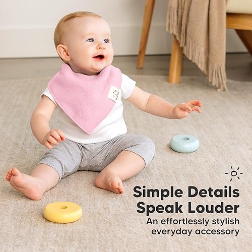 Miniatura 70 de KeaBabies 8 unidades de baberos tipo bandana orgánicos para niñas - Baberos tipo triángulo súper absorbentes para bebés que babean y están en