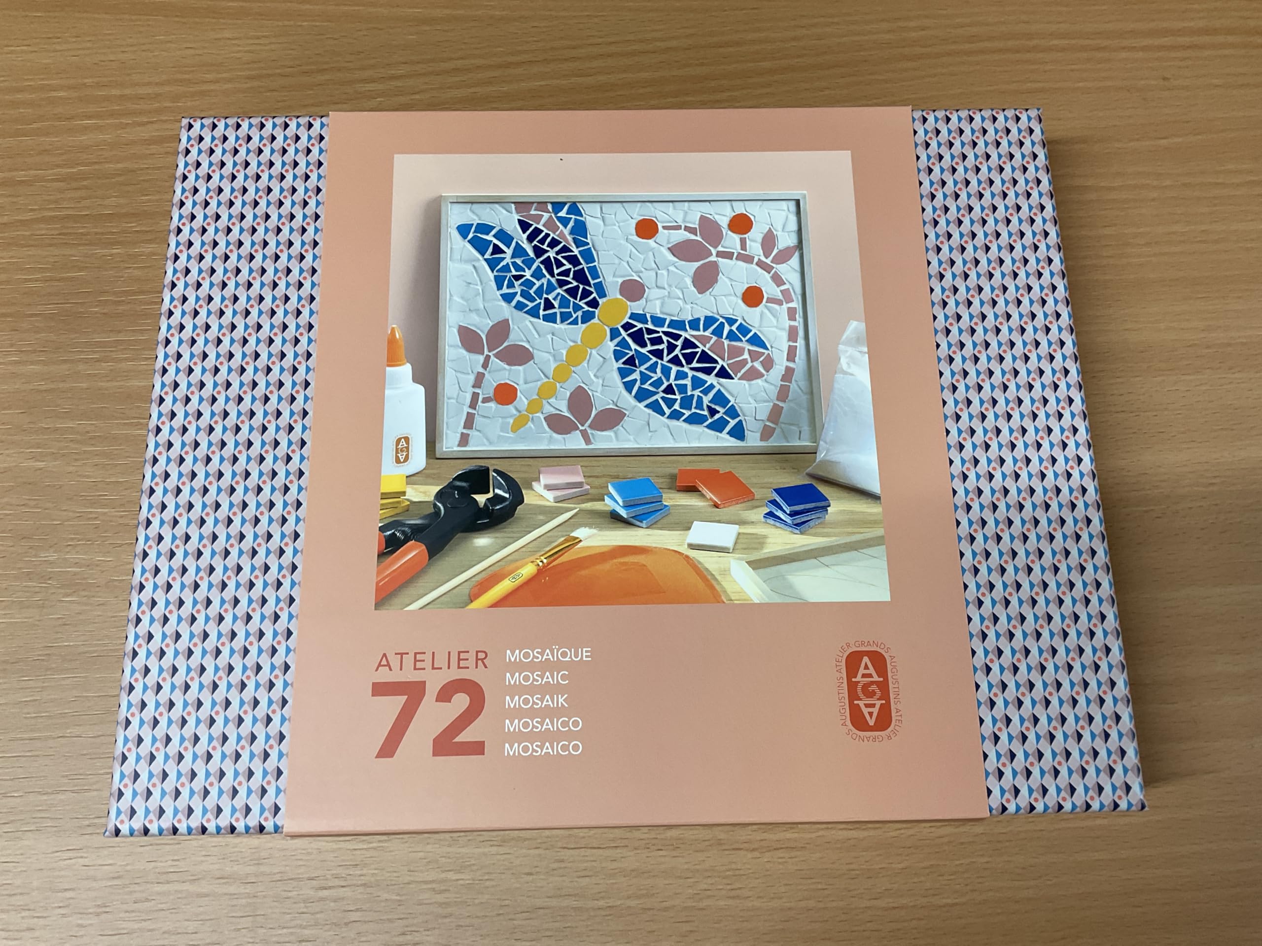 DJECO Atelier 72 Kit mosaico per adulti, kit creativo fai da te con piastrine in ceramica, strumenti e video tutorial, serie AGA, artigianato meditativo
