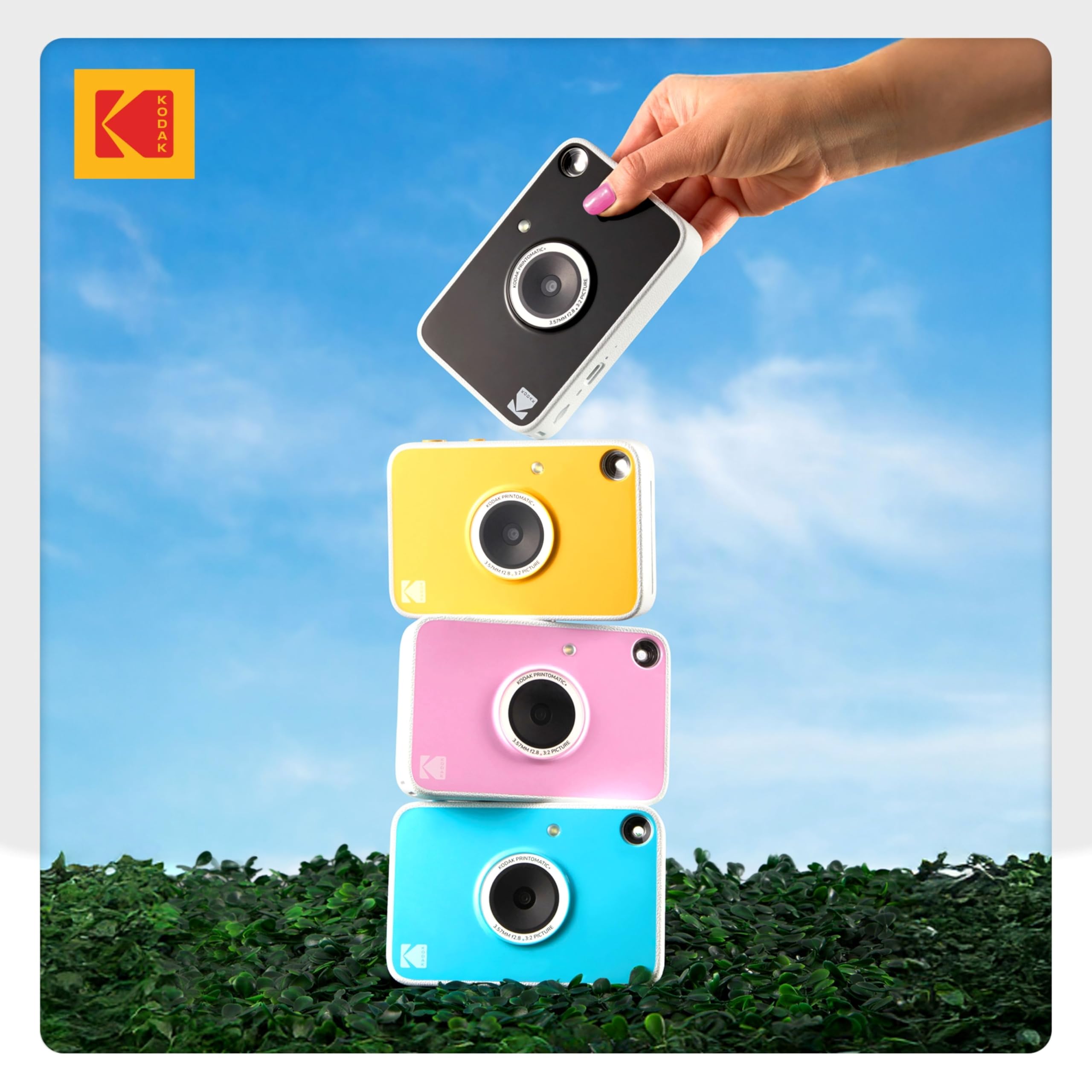 KODAK Printomatic+ Fotocamera Istantanea 10MP Kit Iniziale con Custodia, RGB LED e Carta Adesiva Zink 20pz – Nero