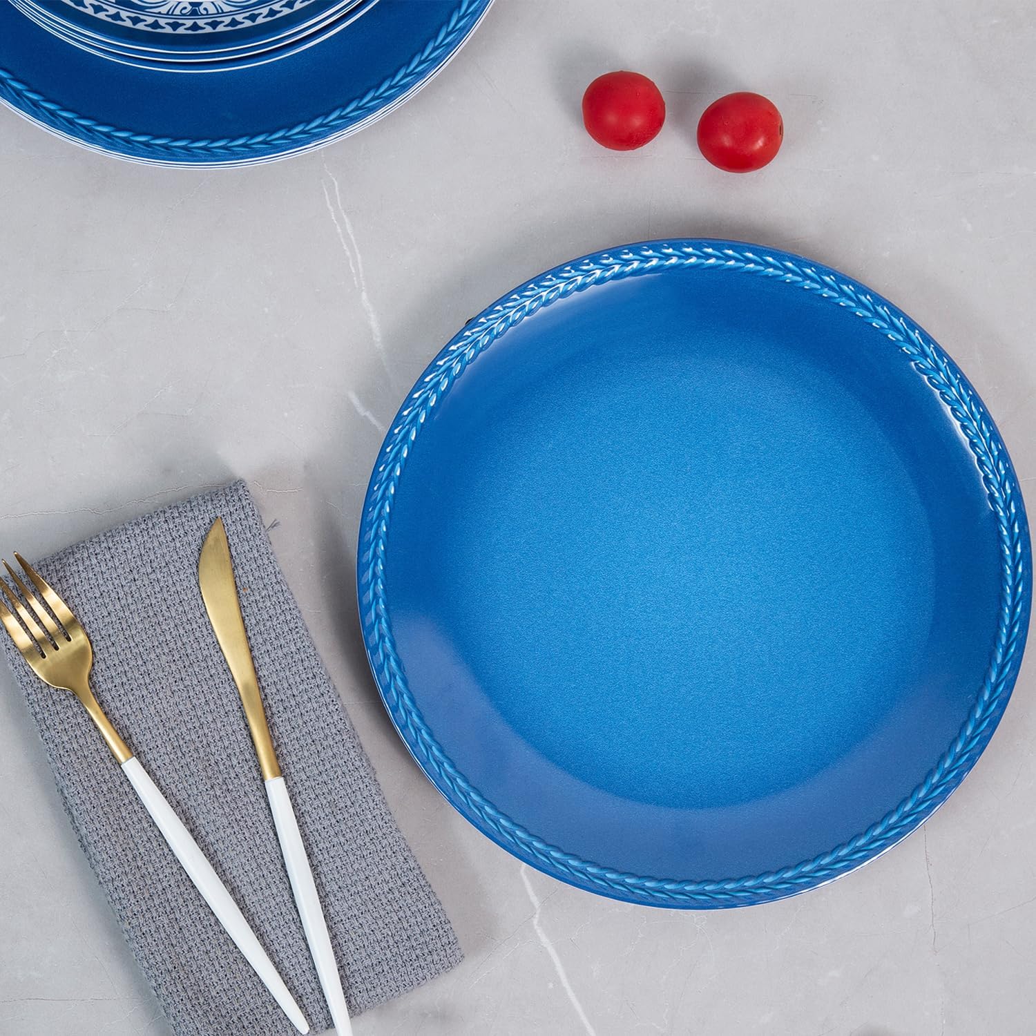 Melamine Dinnerware Set -12pcs Outdoor and Indoor Plates and Bowls Set ,Service for 4, Dishwasher Safe, Blue Flower
