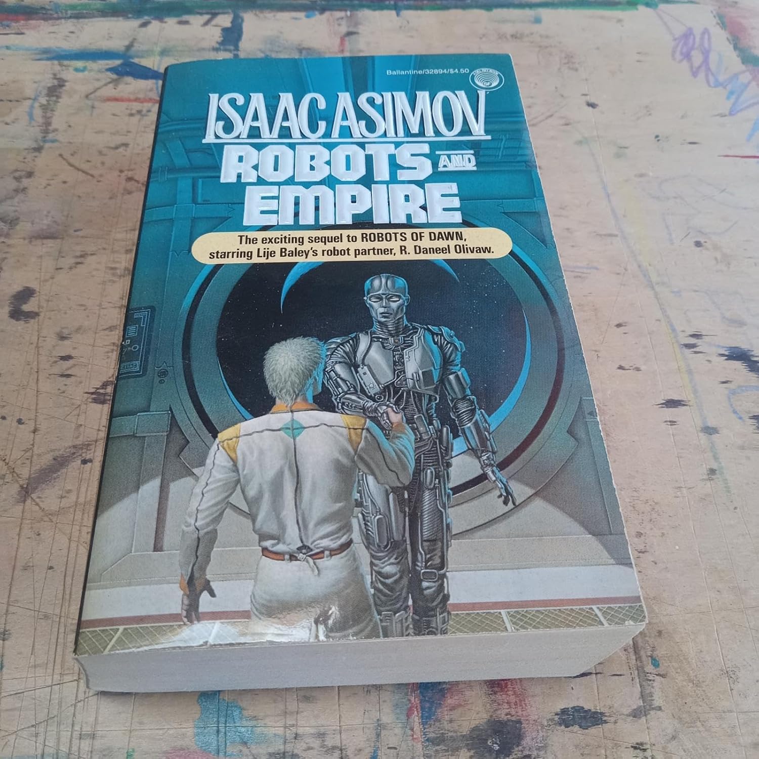 Robots and Empire (Starring R. Daneel Olivaw, No. 4) Asimov, Isaac