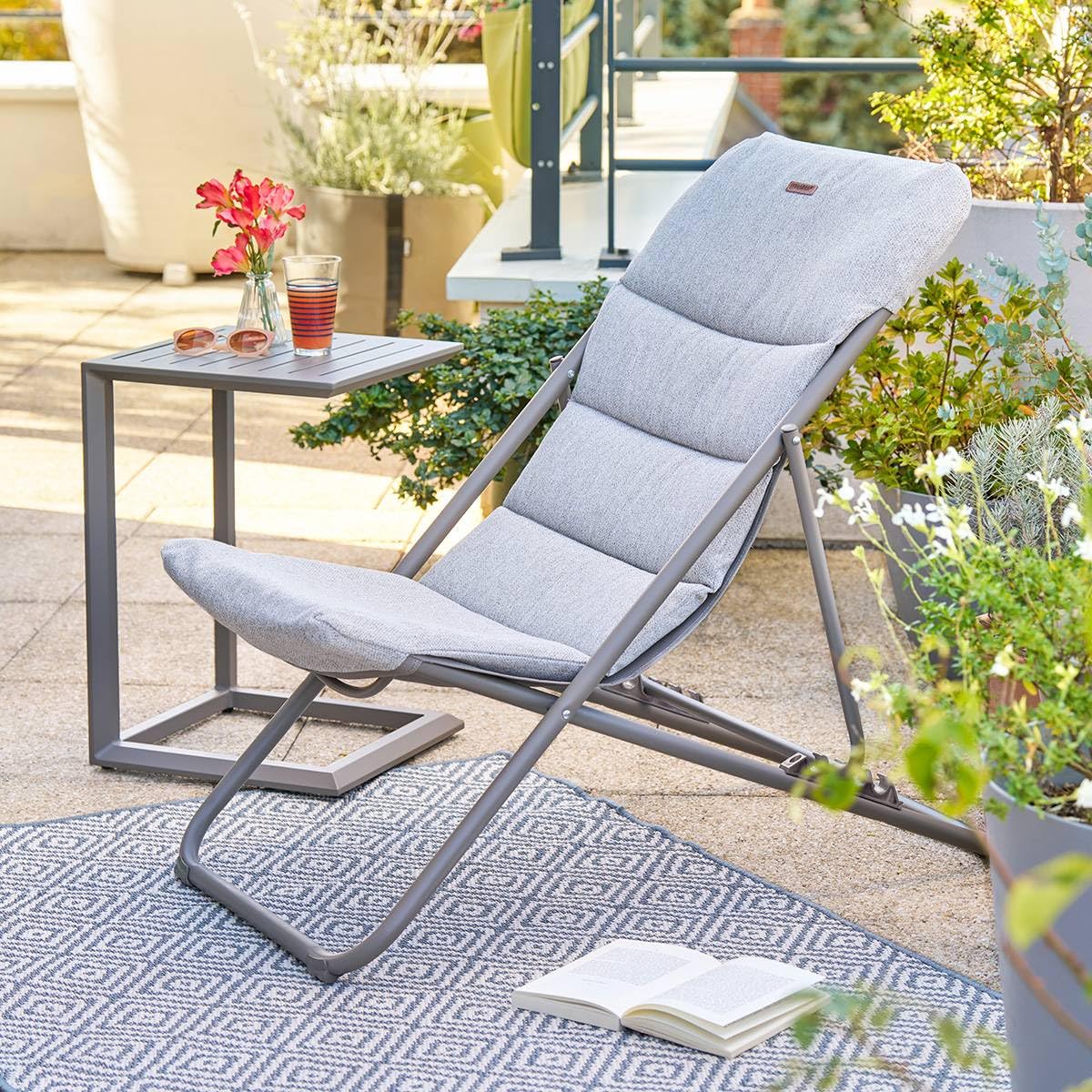 Hespéride - Chilienne de Jardin empilable Pliable nillia café