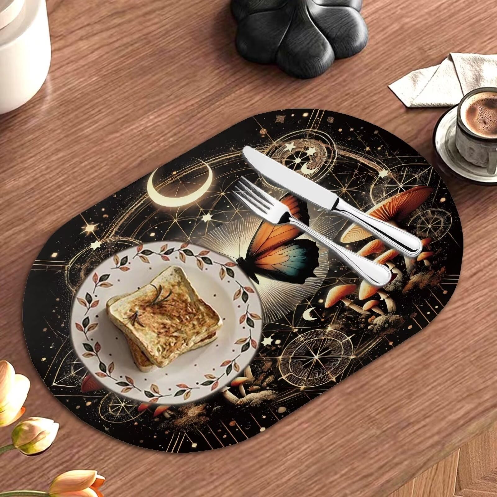 Poceacles Set di 6 tovagliette in finta pelle, resistenti al calore, antimacchia, antigraffio, ovali, 46 x 31 cm, per cucina, tavolo da pranzo, decorazione, farfalla, fungo, luna, stella