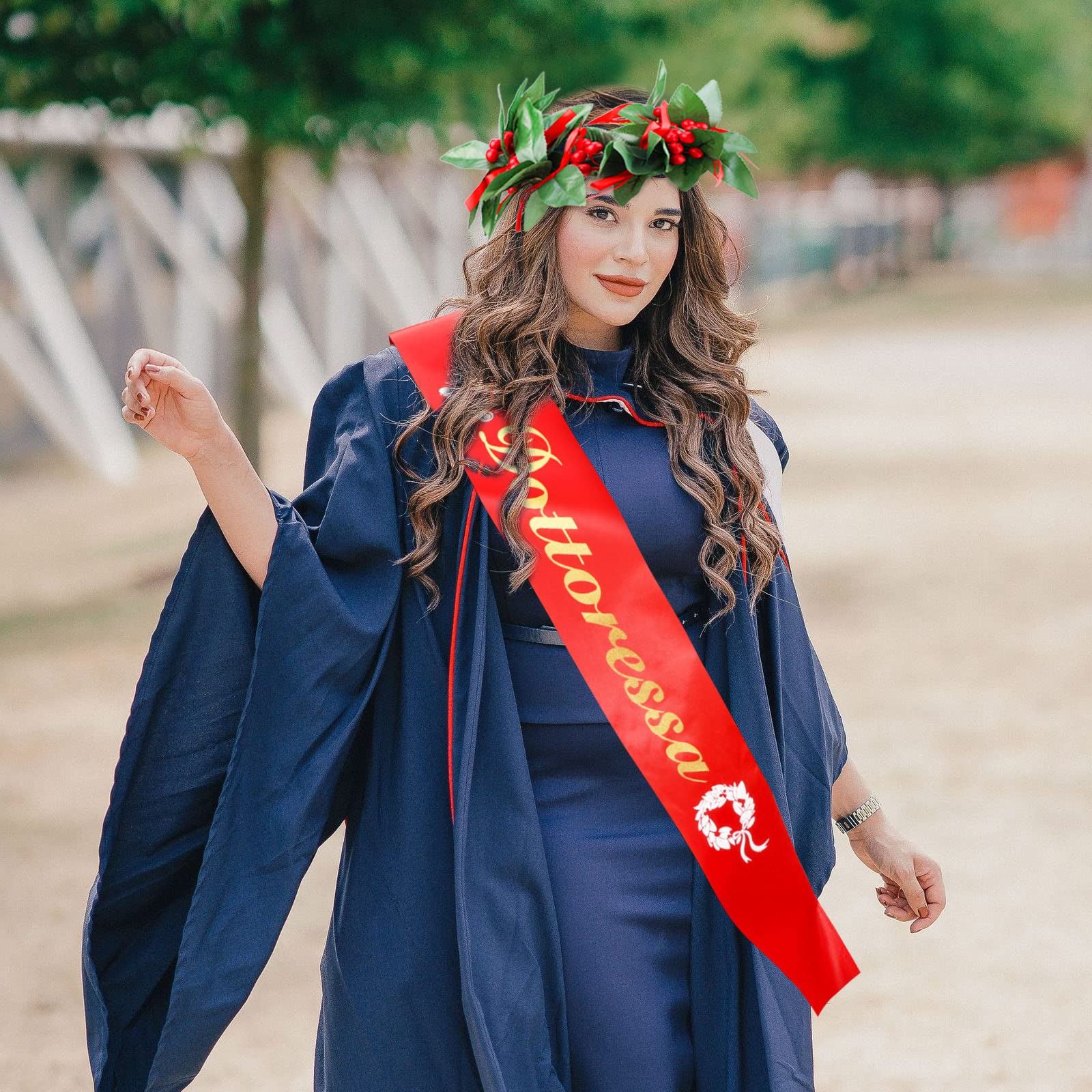 DPKOW Dottoressa Fascia Laurea Corona Alloro per Donna Dottoressa Laurea Festa Accessori Gadget Bomboniere, Simulazione Corona di Laurea Rosse Fascia Regalo Souvenir
