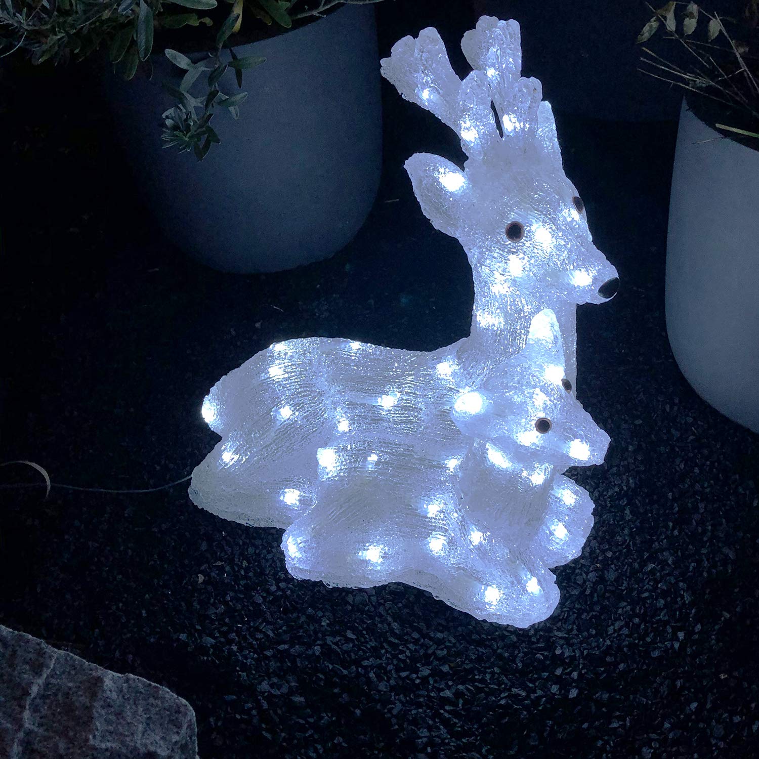 XL acryl hertenkoe kerstdecoratie LED hert verlichting figuur koud wit met 120 LED voeding buitenverlichting