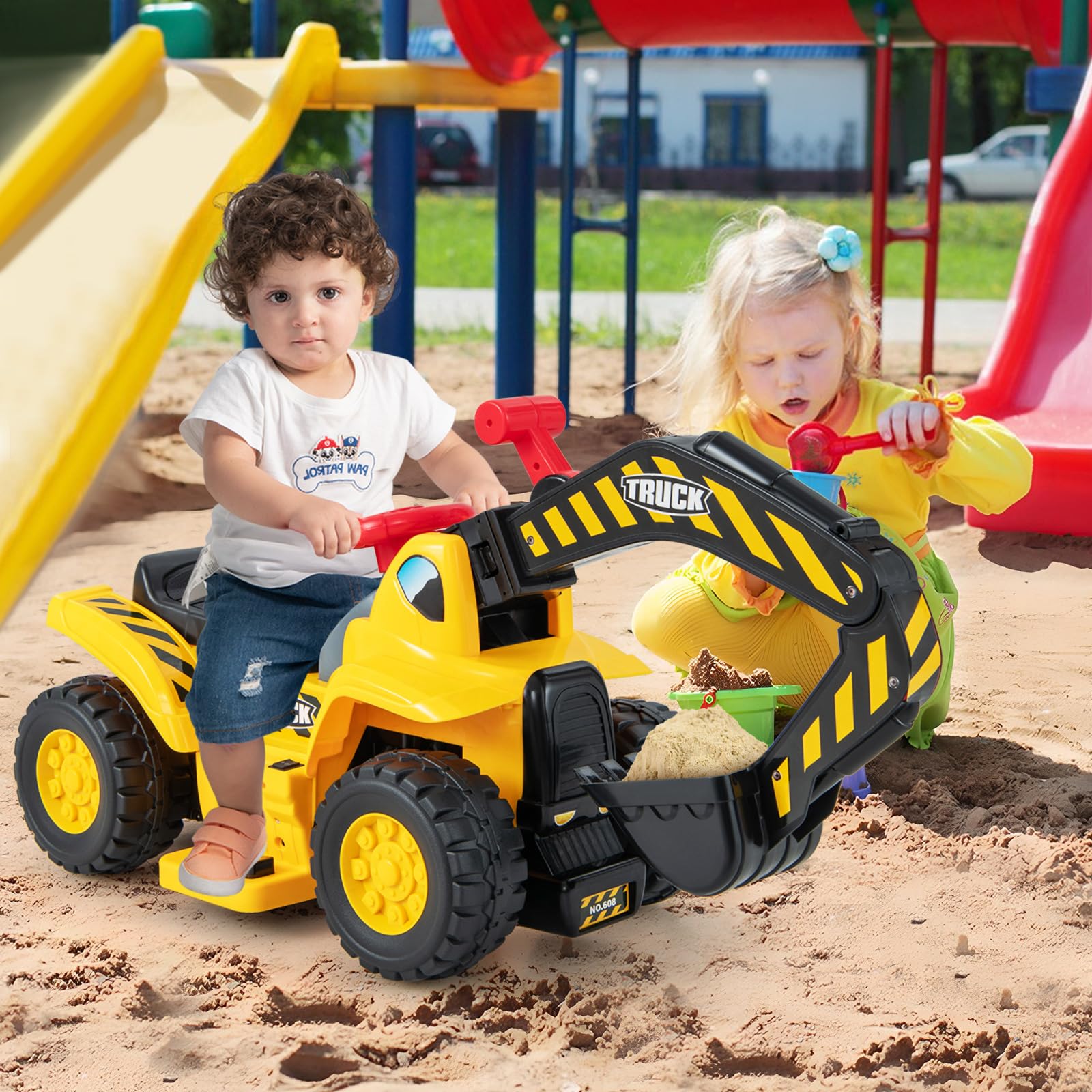 COSTWAY Elektro Bagger, Sitzbagger mit Hupe & Sound, für Kinder ab 2 Jahre | Stauraum unter den Sitz, Kinderbagger mit Basketballkorb, Bagger zum draufsitzen, 6V Sandbagger Aufsitzbagger, inkl. 3 Bälle