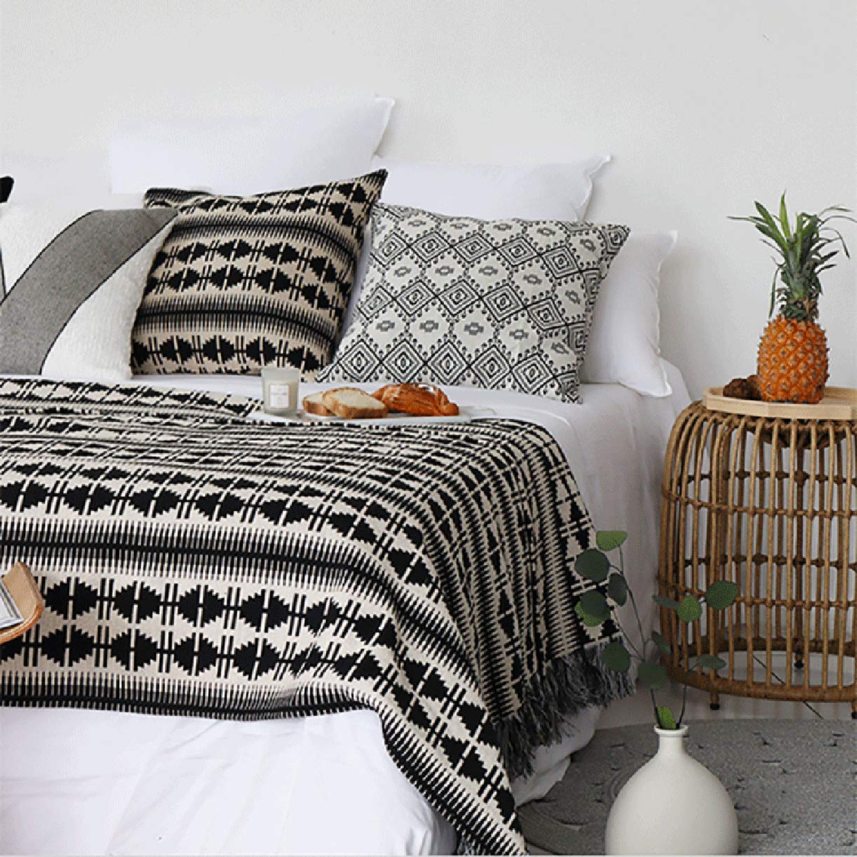Czarno-białe narzuty narzuty koce moda łóżko bieżnik narzuta szalik narzuta narzuta narzuta łóżko z frędzlem do hotelu sypialni, biegacz łóżka ~ 130 x 240 cm (na łóżko 1,8 m)