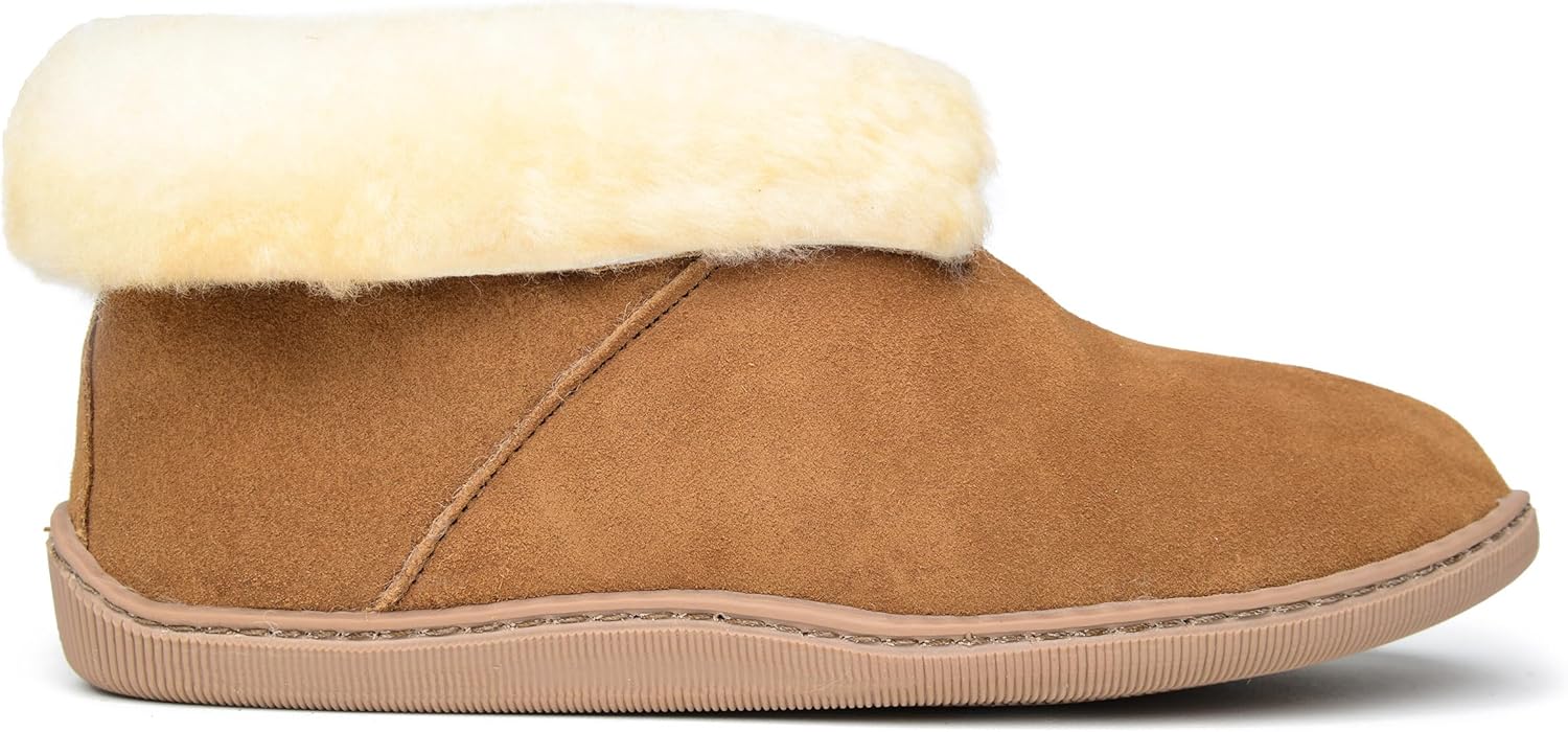 Minnetonka Men's Sheepskin Ankle Boots - Image 4