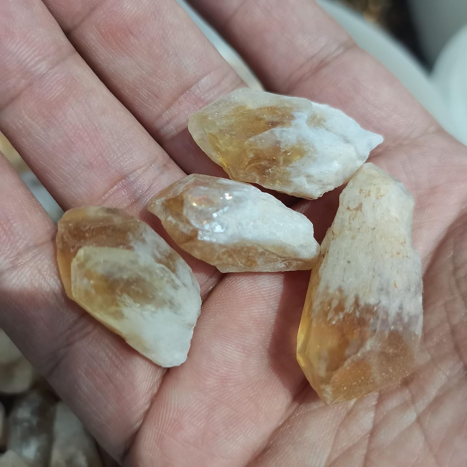 Crystal Natural Topaz Point Raw Crystal Rock Specimen Stone Ornament Home Decor DIY Gift Aquarium Stone (Size : 300g)