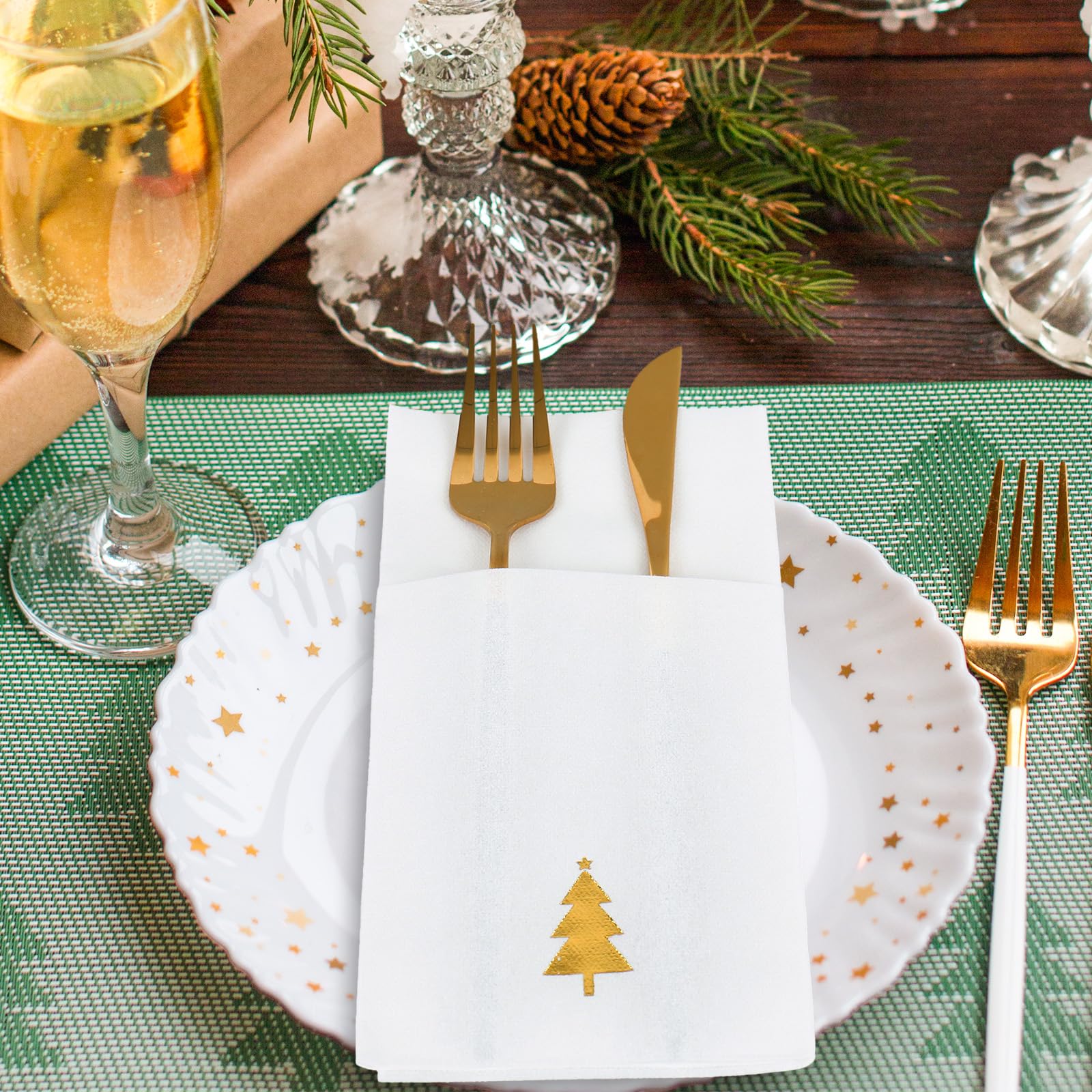 Whaline Lot de 100 serviettes en papier jetables avec poche intégrée pour couverts Motif sapin de Noël Doré