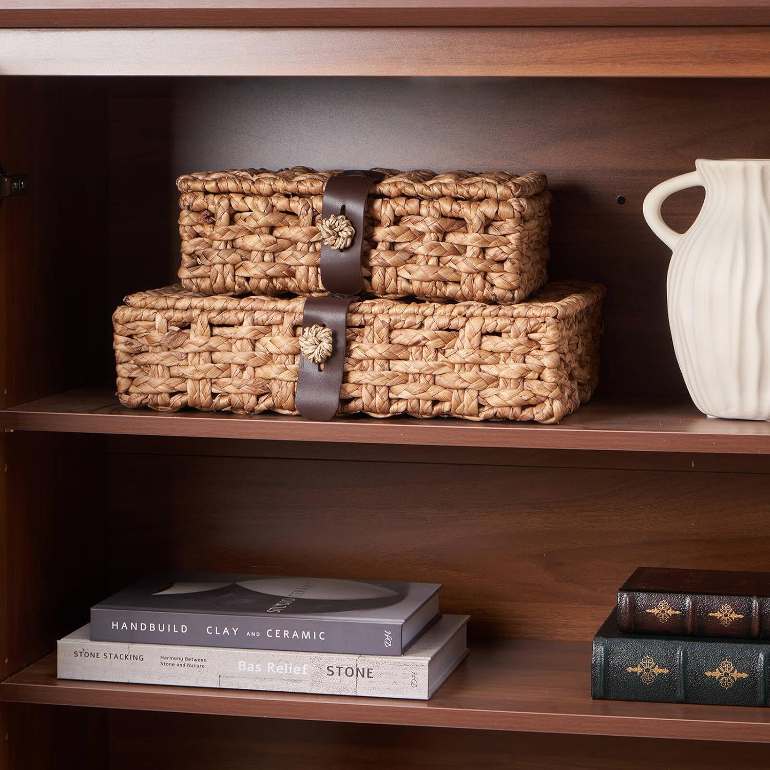 Decorative Box with Lid, Wicker Storage Basket, Water Hyacinth Woven Decorative box for Shelf, Coffee Table, Console Table, Home Decor (Large)