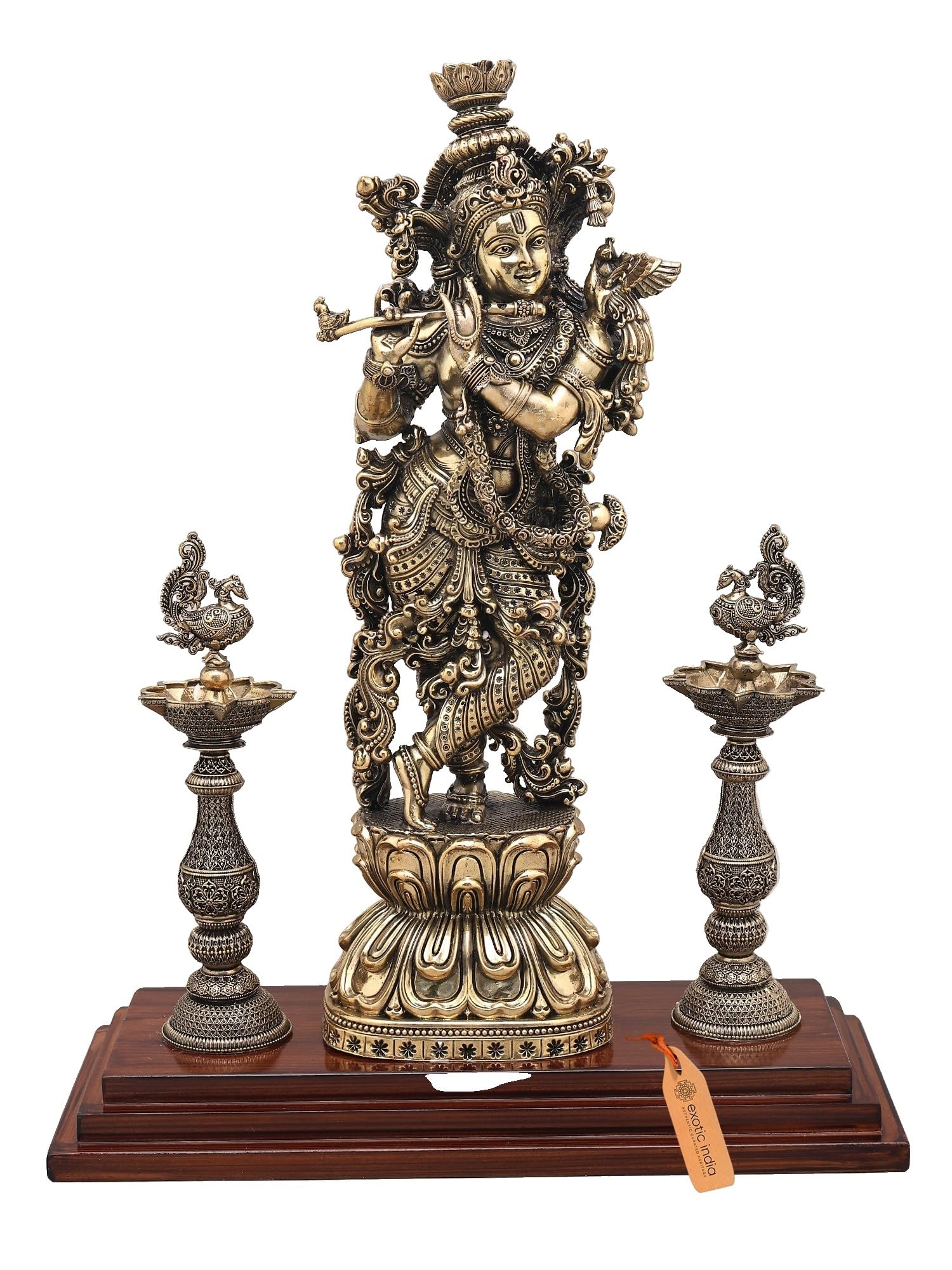 Exotic India 38 cm Superfine lord Kryszna grający na flecie mosiężny posąg na drewnianej podstawie z pawim głębokim olejem lampa idol do dekoracji świątyni domu