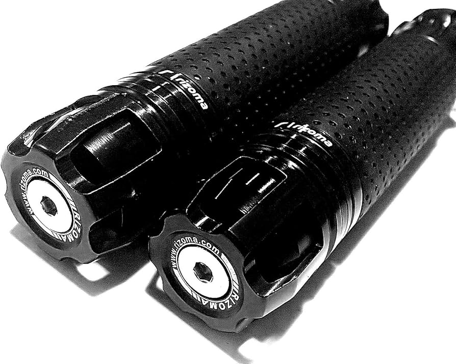 Amazon | CNC アルミ製 ハンドル グリップ スロットル アクセル