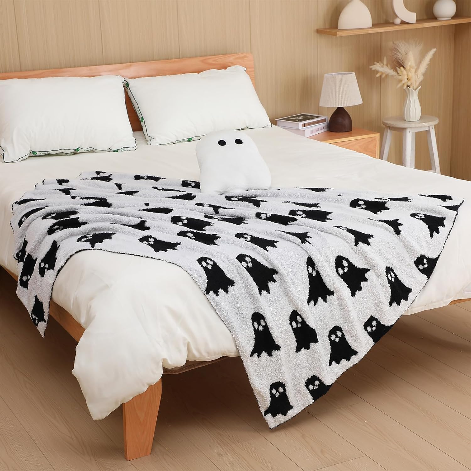 Halloween Ghost Throw Blankets Pillow Set Include Double Sided Spooky Black and White Flannel Throw Blanket 50 x 60 Inch and Cozy Ghost Plush Pillows Cushion for Couch Sofa Bed Decorations - Image 6