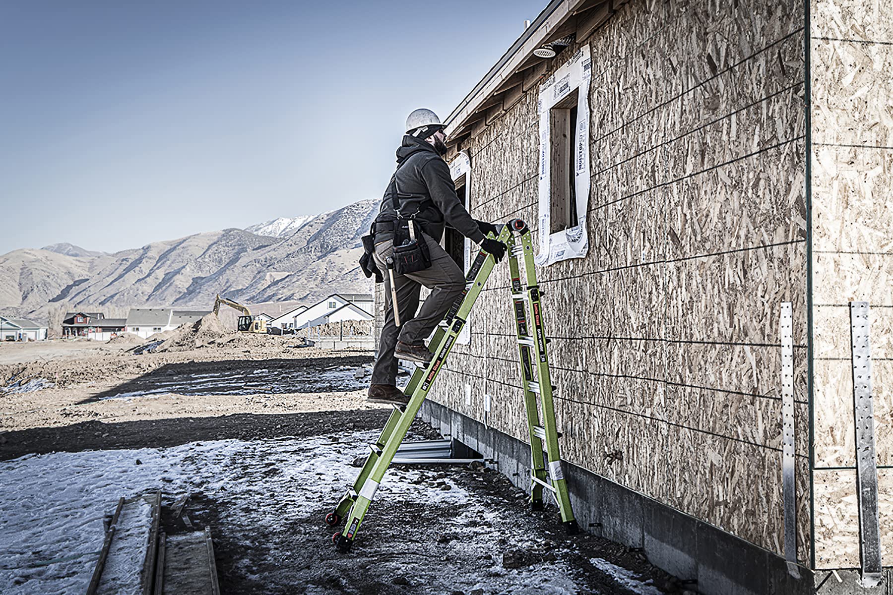 Little Giant Ladder Systems Dark Horse 2.0, M22, 6,7 m, drabina wielopozycyjna, włókno szklane, typ 1A, waga 136 kg, (16122-001)