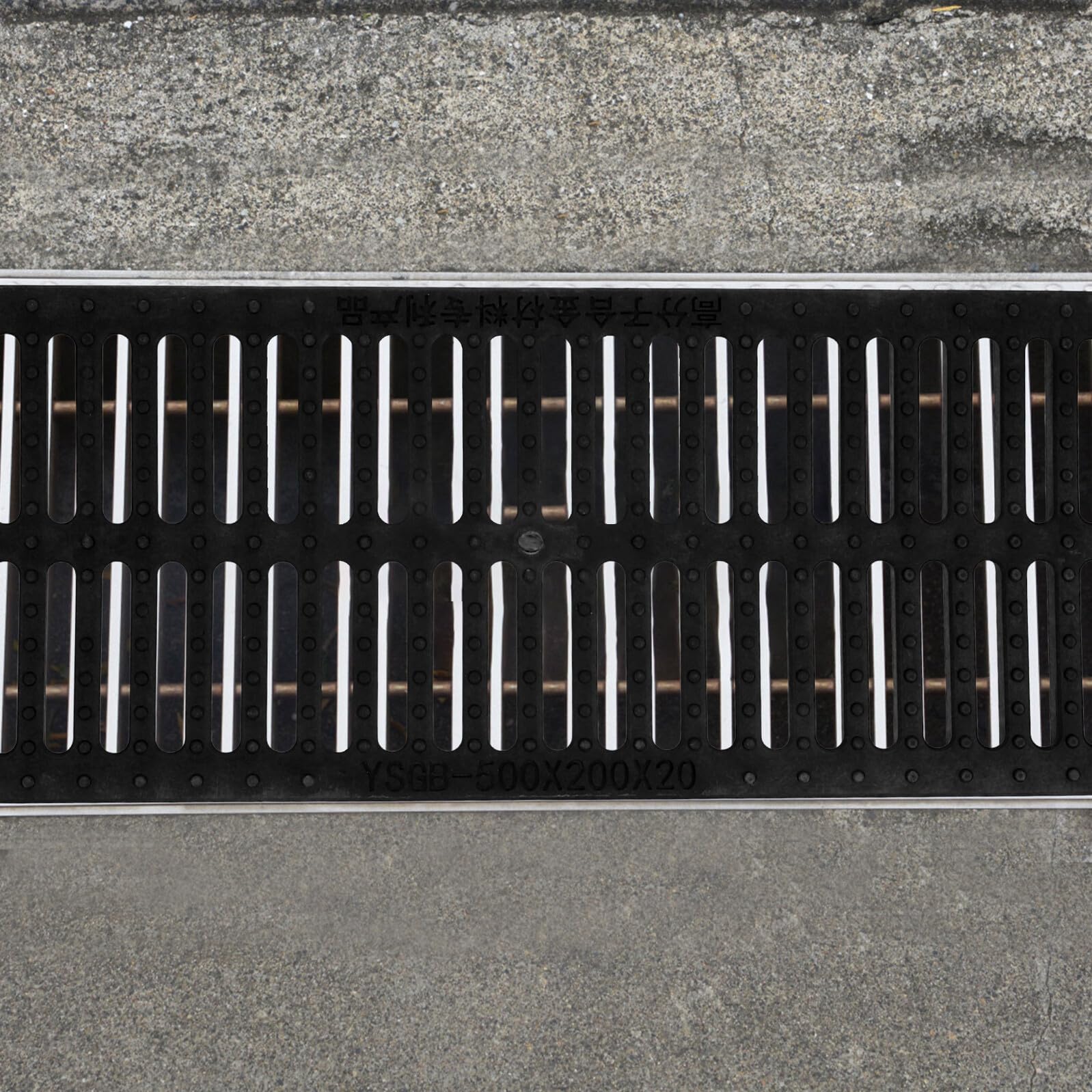 Wymienna pokrywa odpływowa wykopu z żywicy 500 x 200 x 20 mm - plastikowy ruszt kanalizacyjny do zewnętrznych rozwiązań drenażowych i kanału zarządzania wodą deszczową