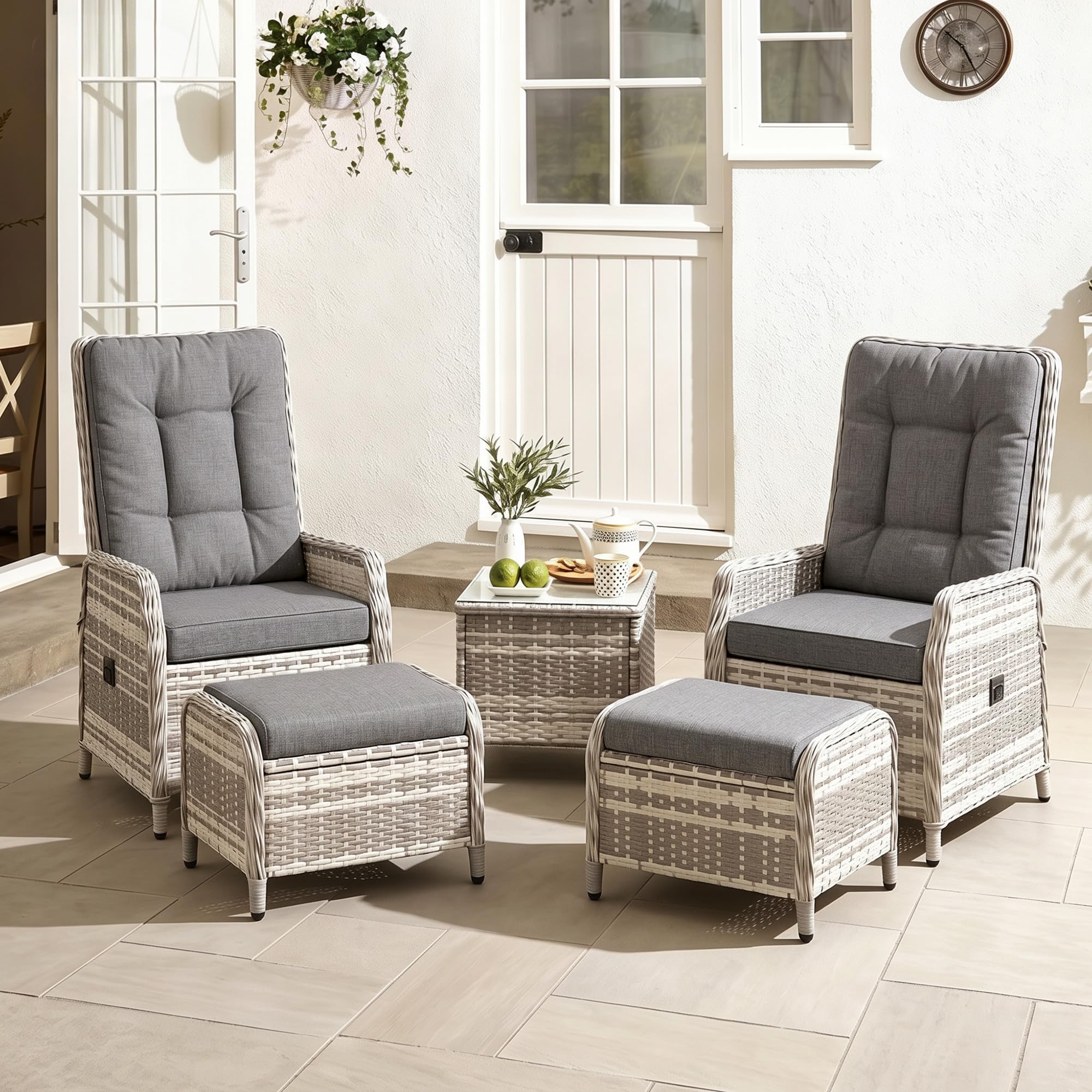 RTDTD Rattan Gartenlounge Set 5-teilig, Wetterfestes Terrassenmöbel mit 2 Sesseln, 2 Hockern & 1 Tisch, höhenverstellbare Rückenlehnen, pflegeleicht für Garten, Balkon, Patio