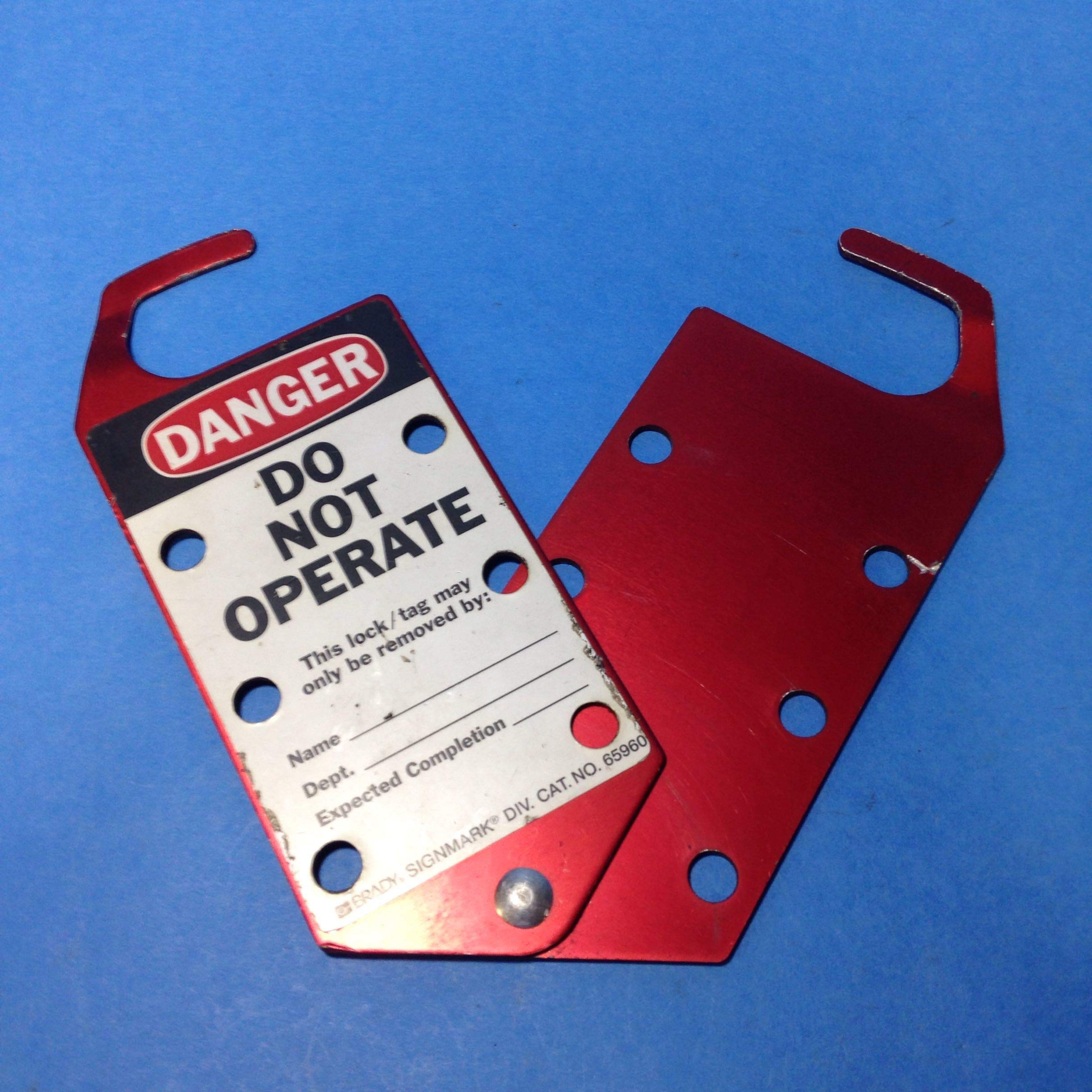 Labeled Lockout Hasps Color: Red (part# 65960)