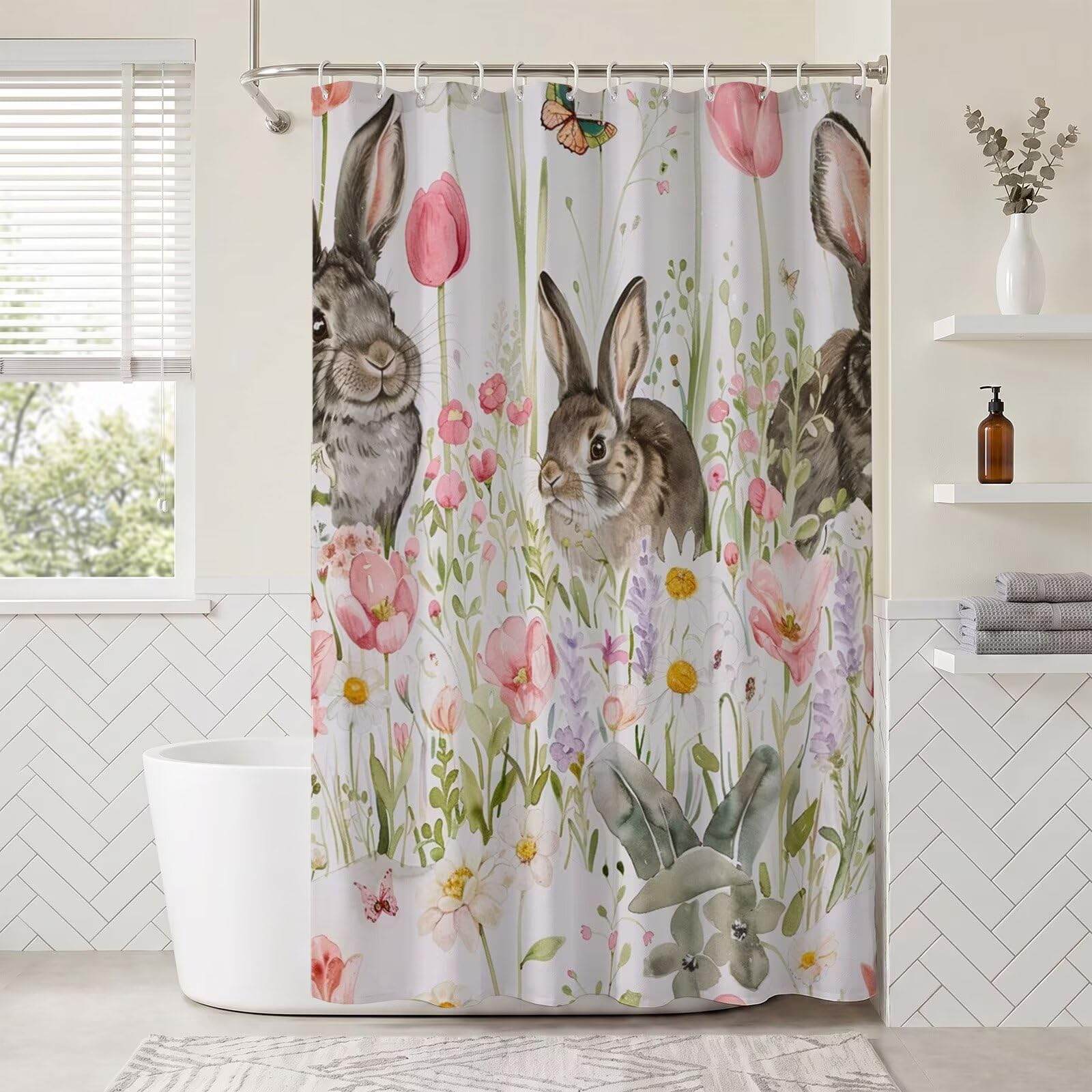 Rideau de douche lapin pour égayer la salle de bain des enfants et parents