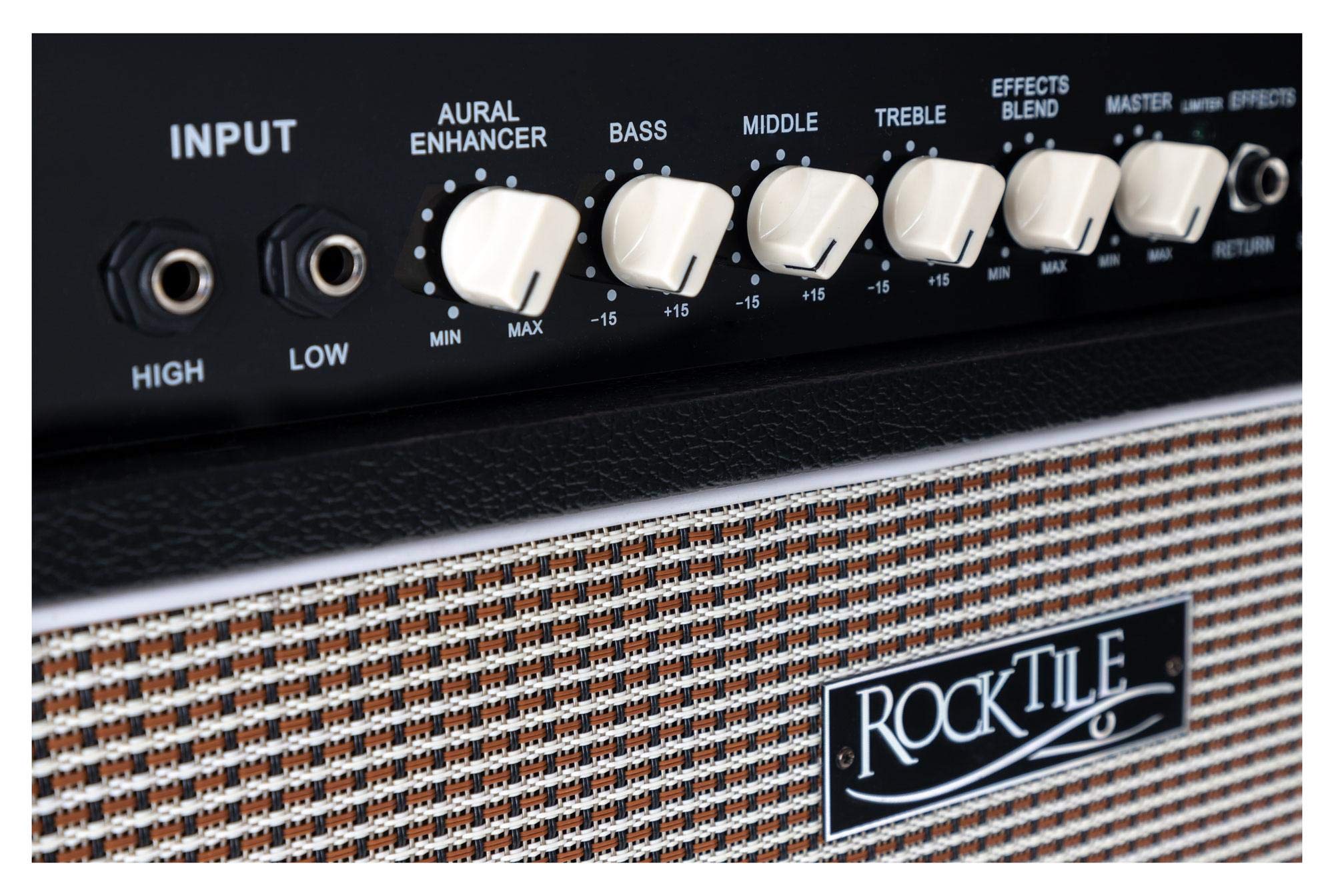 Rocktile BA-50 Lemmy Basscombo 50 Watt, Potenza in uscita: 50 Watt RMS | Speaker: 12" (30, 5 cm), Equalizzatore a 3 bande, Aural Enhancer, Cabinet inclinato, 2 ingressi jack da 6, 35 mm), Maniglia