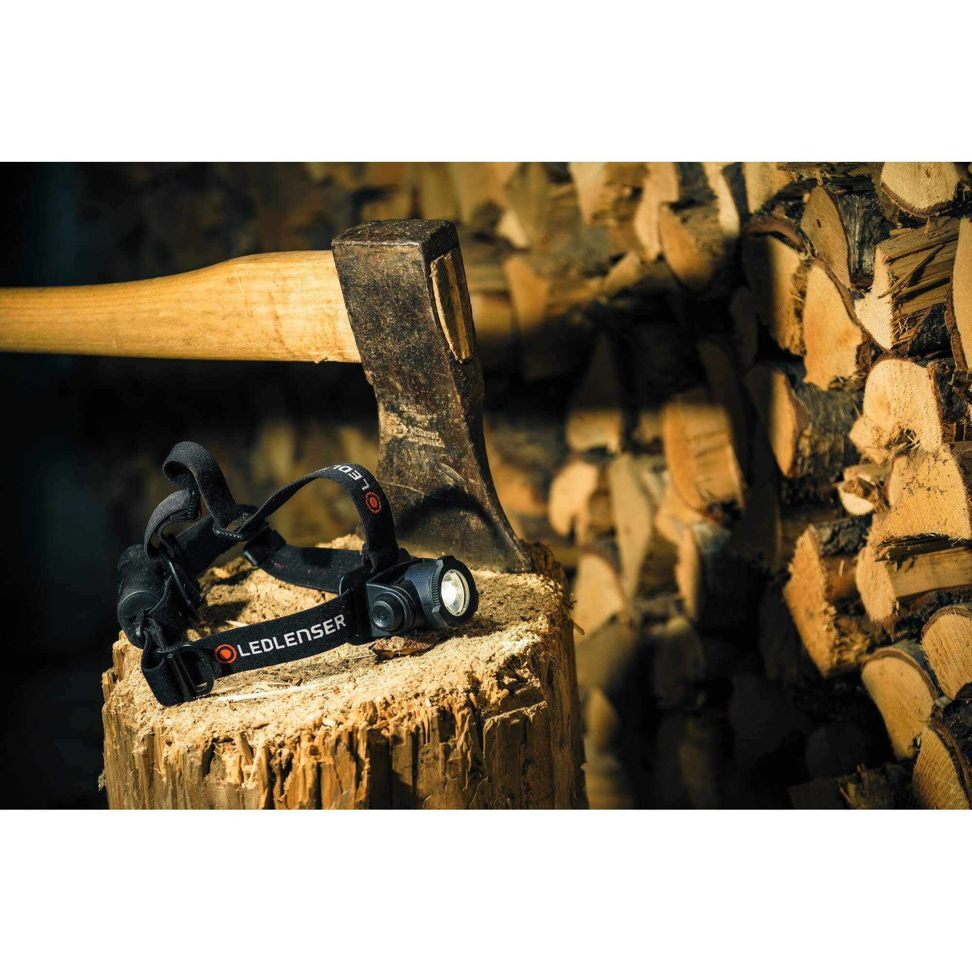Ledlenser H7R Core |2020| Lampe frontale rechargeable LED, 1000 lumens, 250 m, 65h d’autonomie, tête orientable 130°, étanche IP67, câble USB – Bricolage, travaux, randonnée, camping