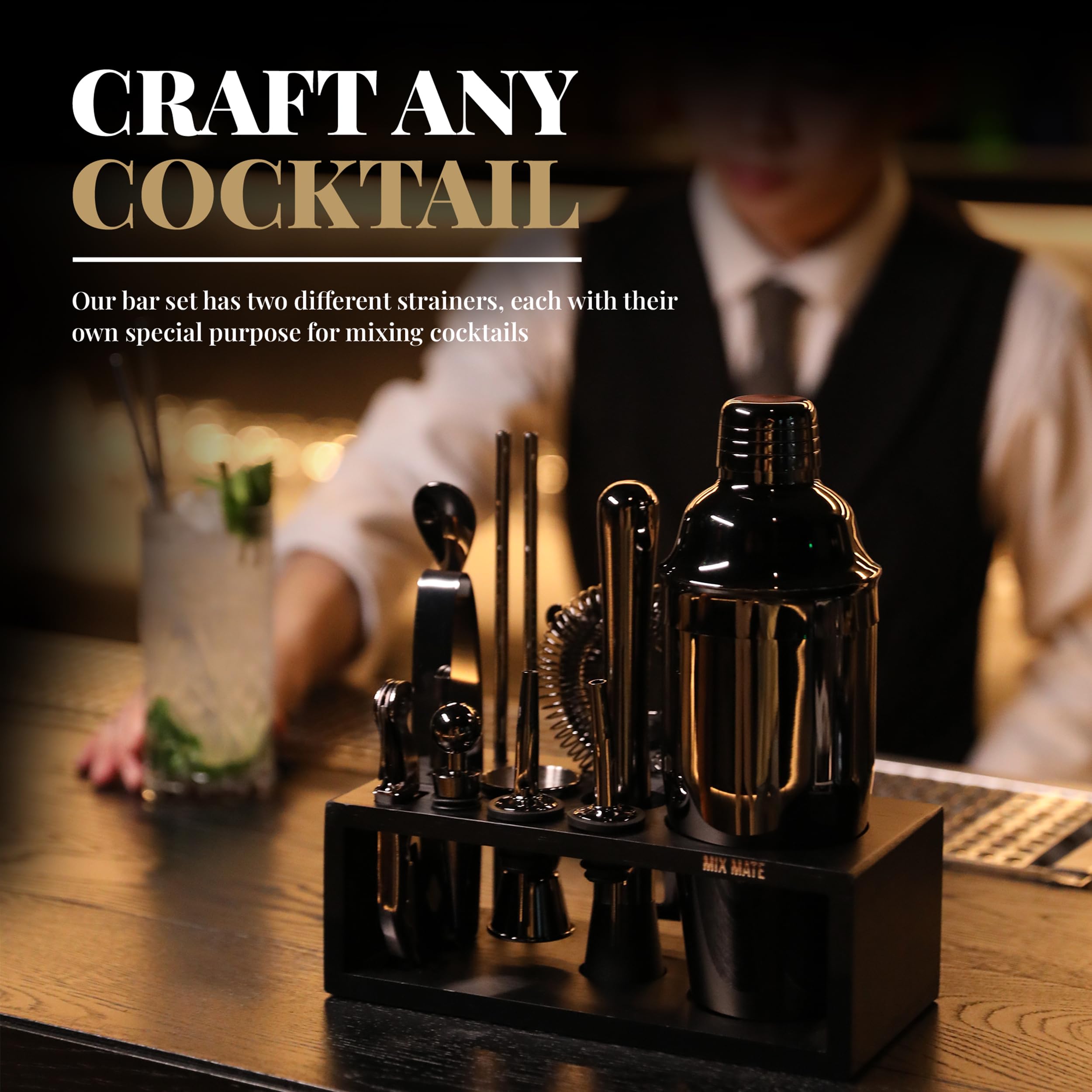 Juego de coctelera de acero inoxidable negro con soporte de madera, kit de camarero de 15 piezas con coctelera, cuchara de bar, medidor, mortero, colador, abridor de botellas, tapón, boquilla de