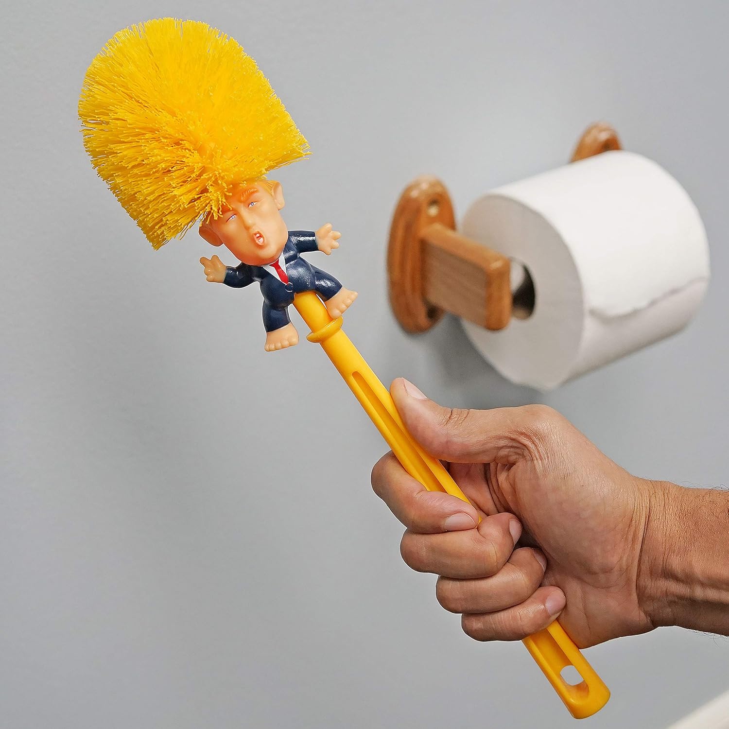 Flash Sale Donald Trump Toilet Bowl Brush W/ Holder - Makes Perfect White Elephant Novelty Gag Political Gift Make Bathrooms Great Again (FON-10332)