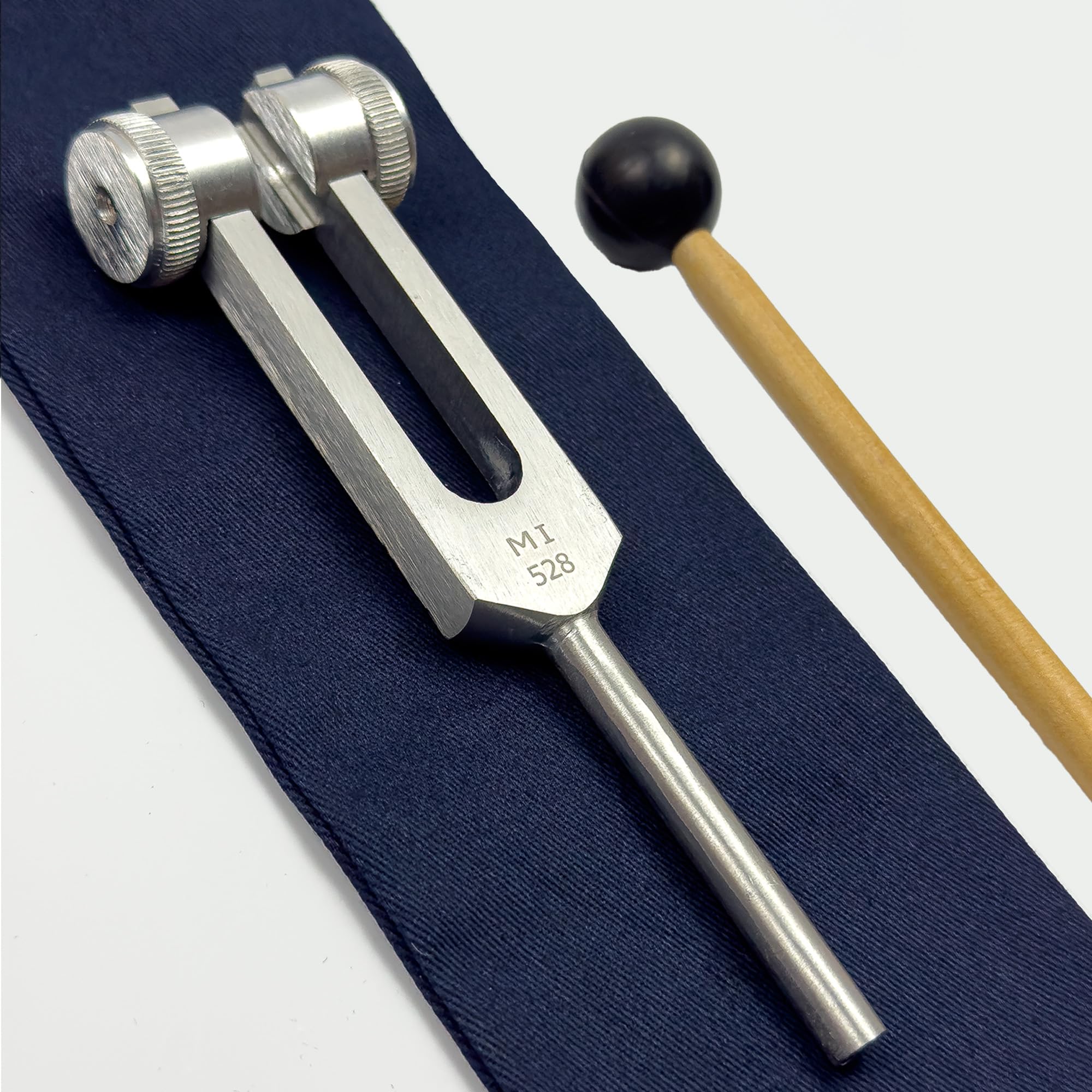 【非売品】528Hz mini Fork チューニングフォーク② Amazon.com: 528 Hz MI Weighted Solfeggio Tuning Fork For