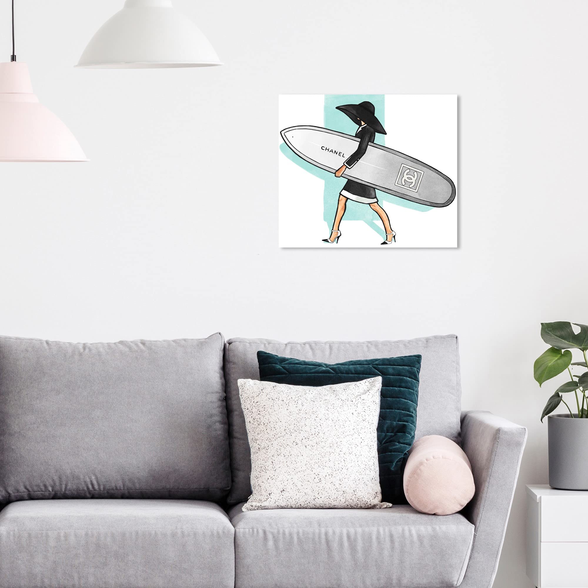 Amazon.com: Oliver Gal Surfer Girl, 20