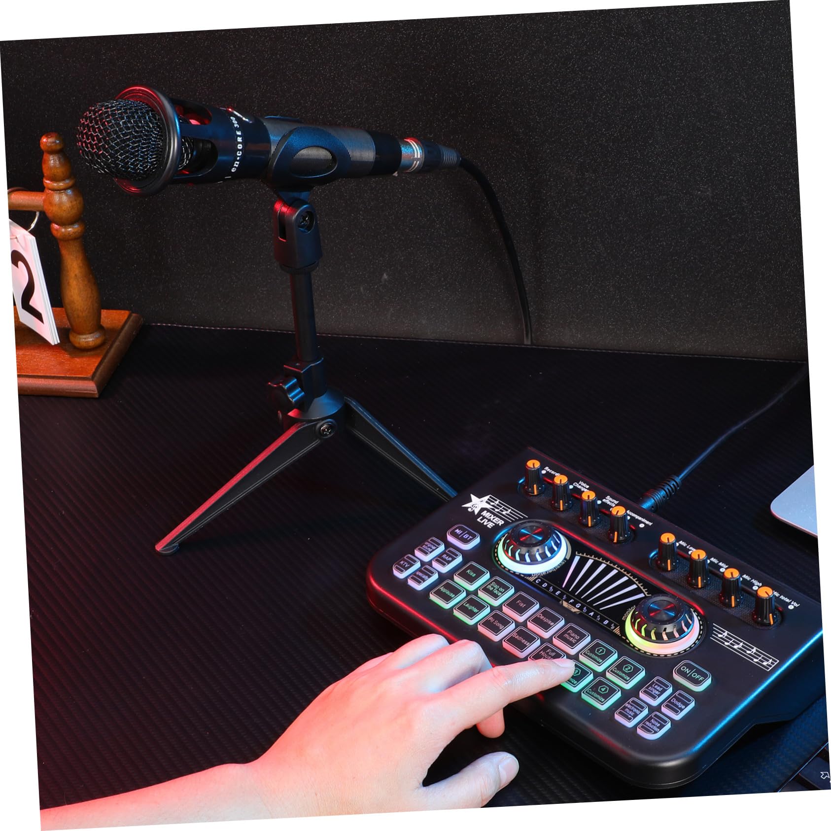 Podcast Ausrüstungspaket E300 mit X3 Soundkarte für Dj Einsteiger | 1 Satz, Metall Kunststoff Ausführung, für Gaming und Podcasting, mit Soundeffekten und Benutzerfreundlicher Bedienung